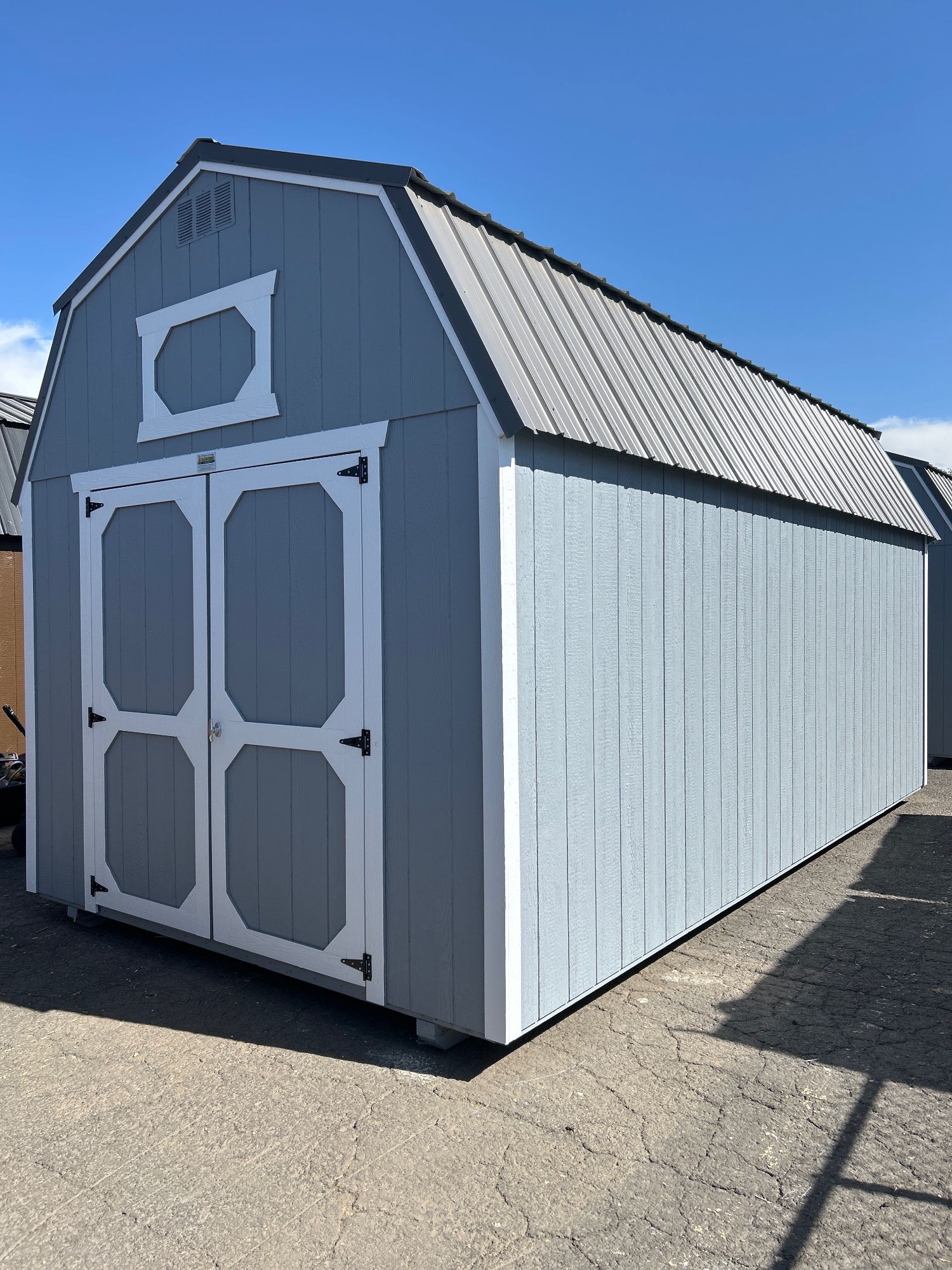 Lofted Barn - 10x20