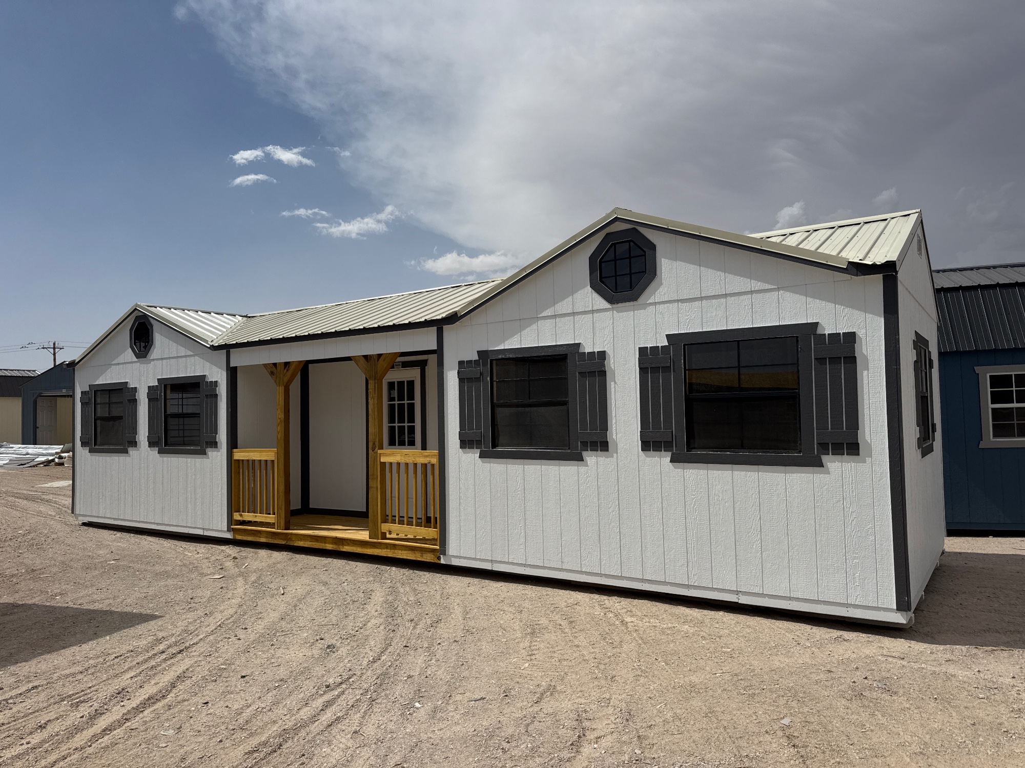 Utility Center Porch - 12x40