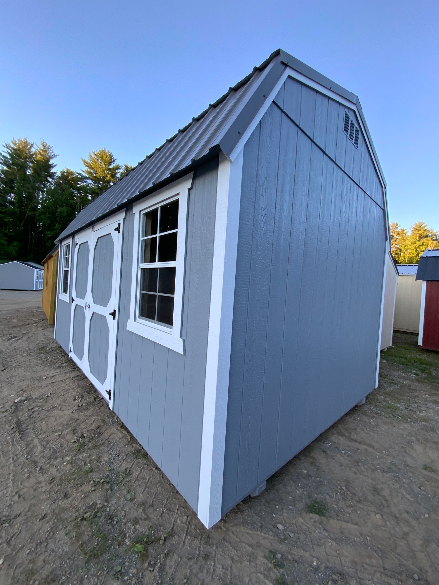 Lofted Barn - 10x16