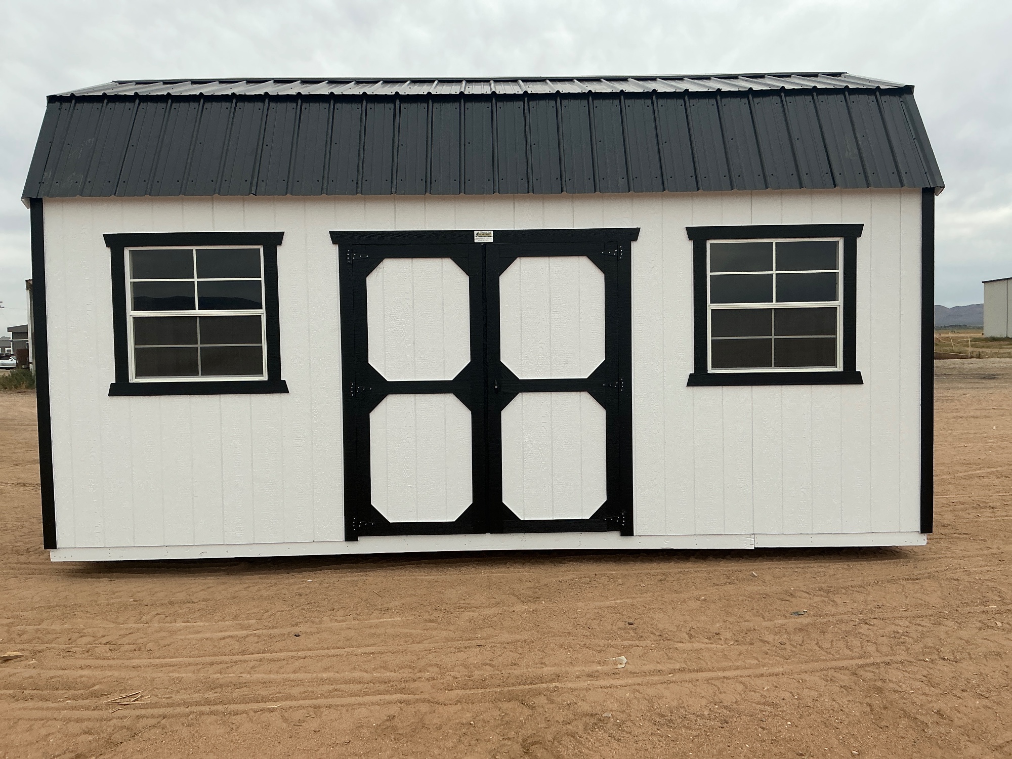 Lofted Barn - 10x20