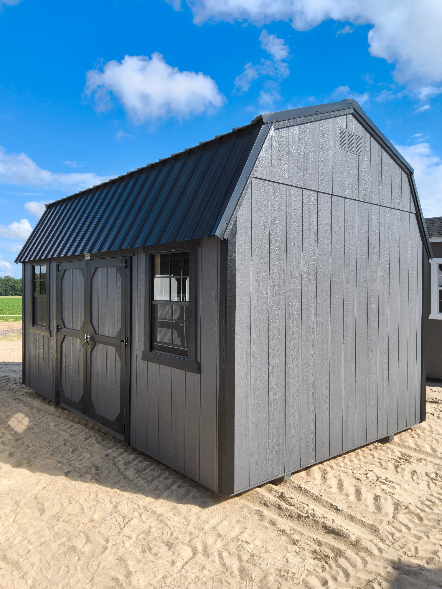 Lofted Barn - 10x16