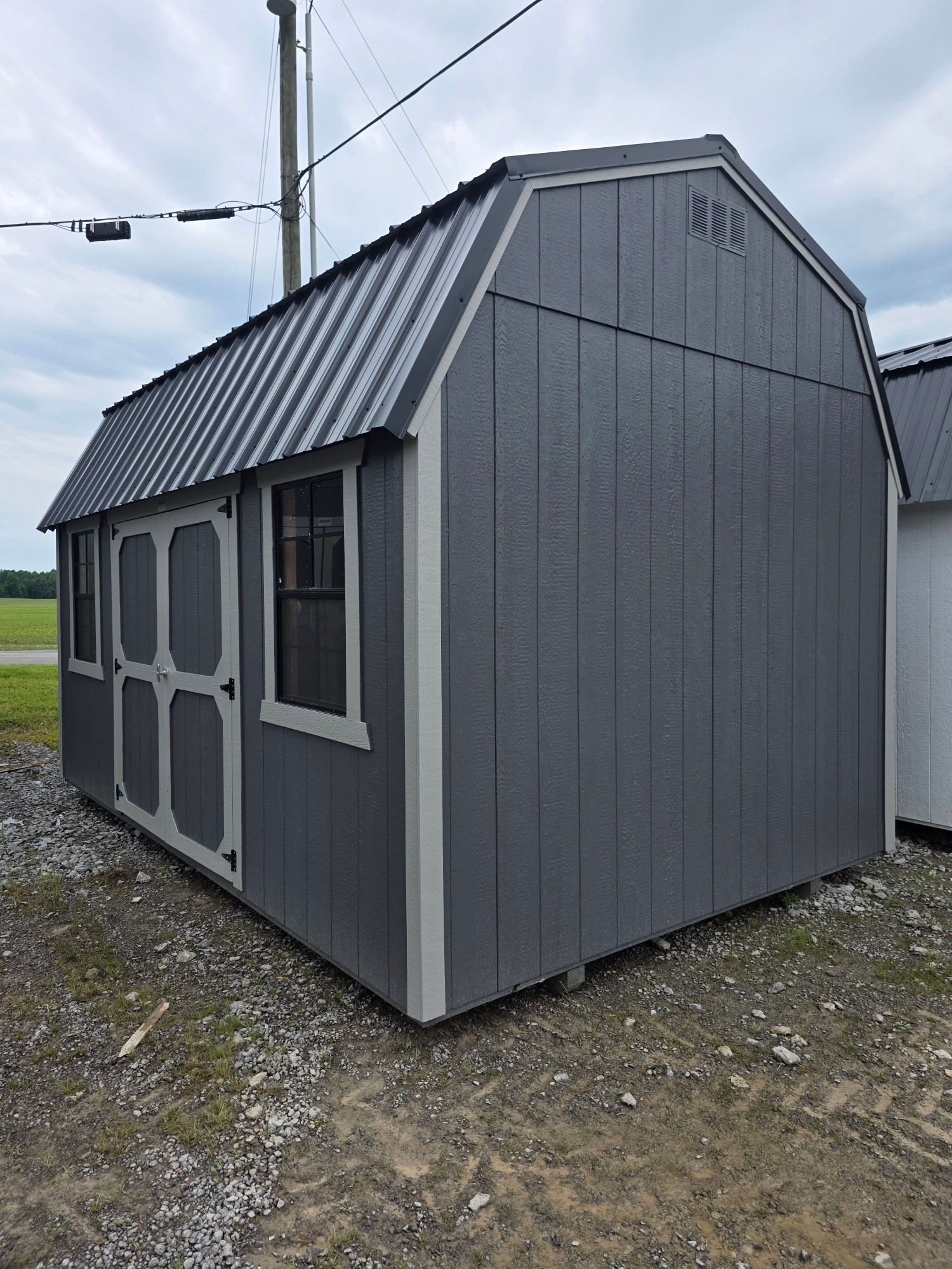 Lofted Barn - 10x16