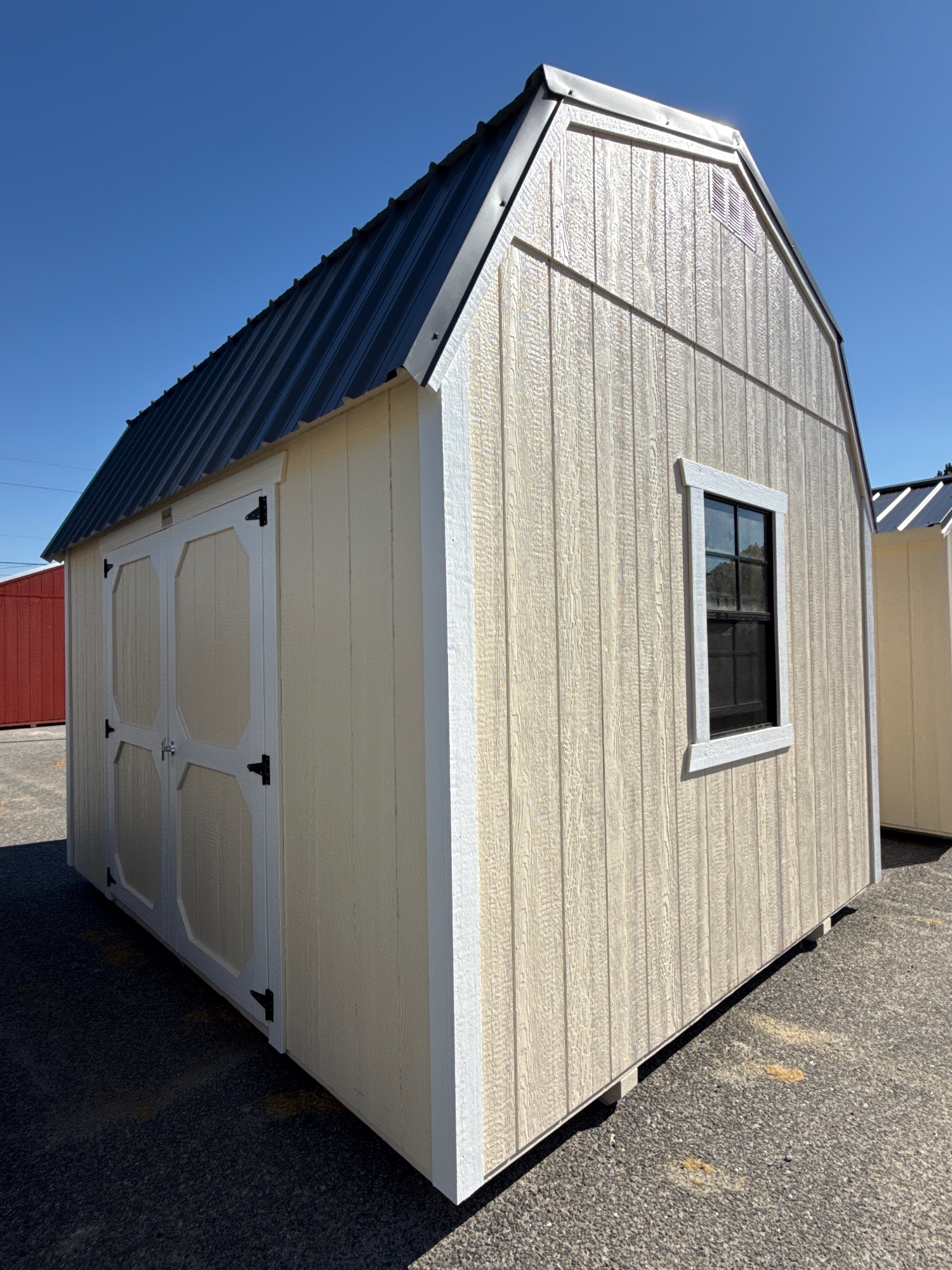 Lofted Barn - 10x12