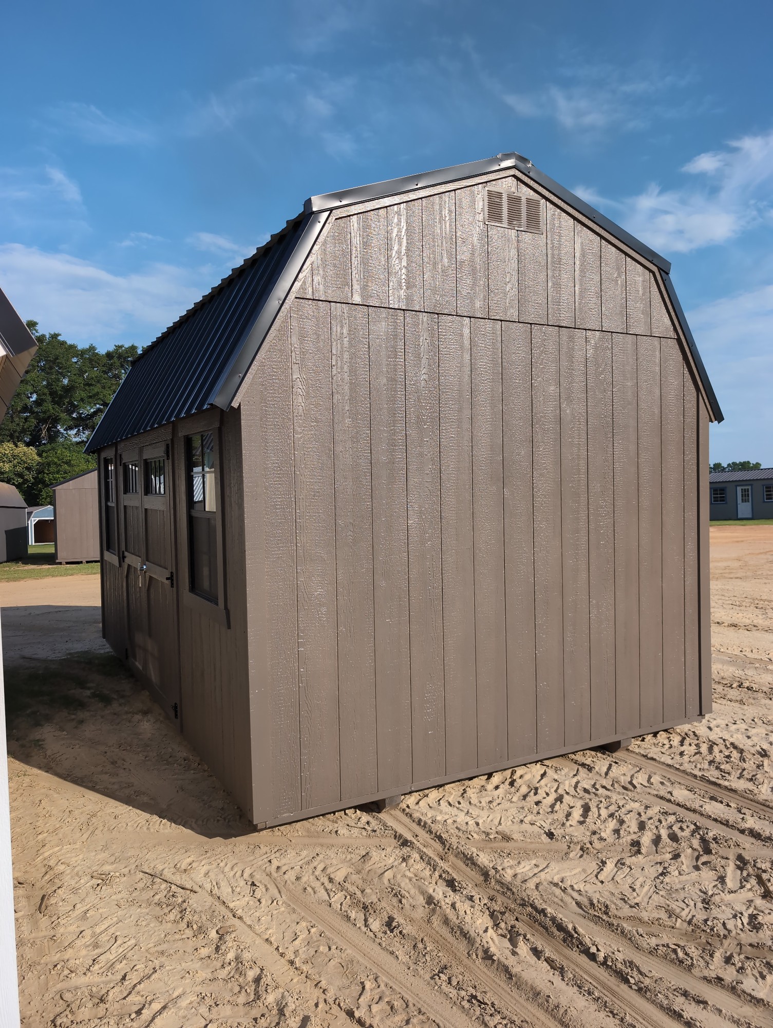 Lofted Barn - 10x16