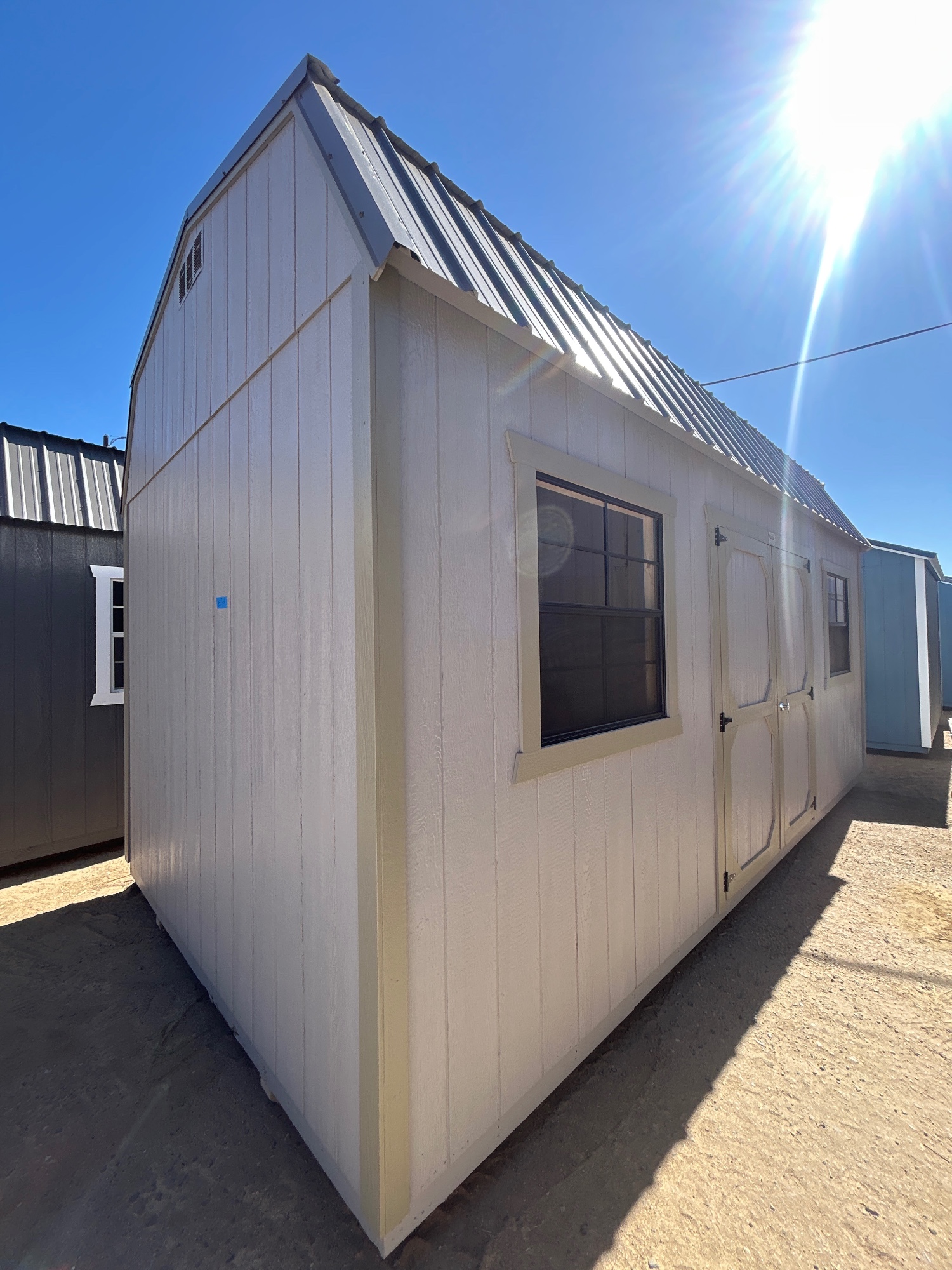 Lofted Barn - 10x20