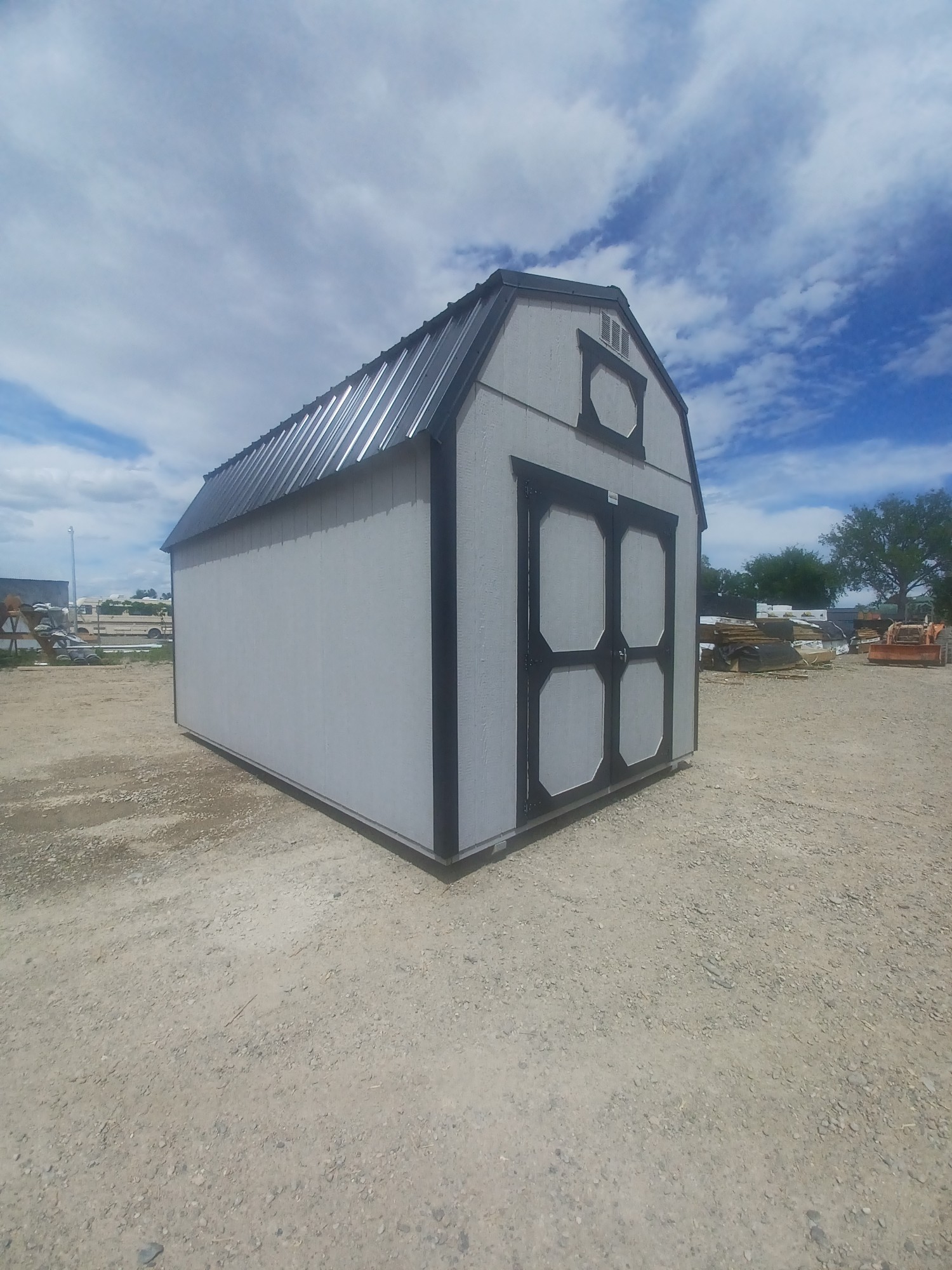 Lofted Barn - 10x16