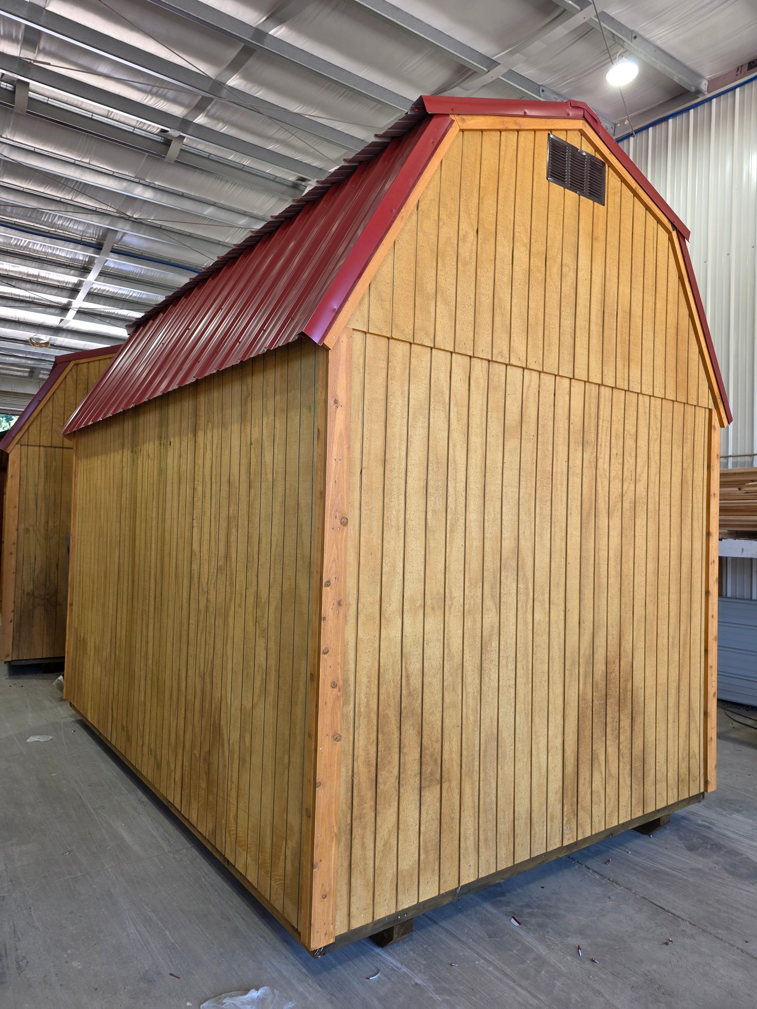 8x12 Lofted Barn photo 2
