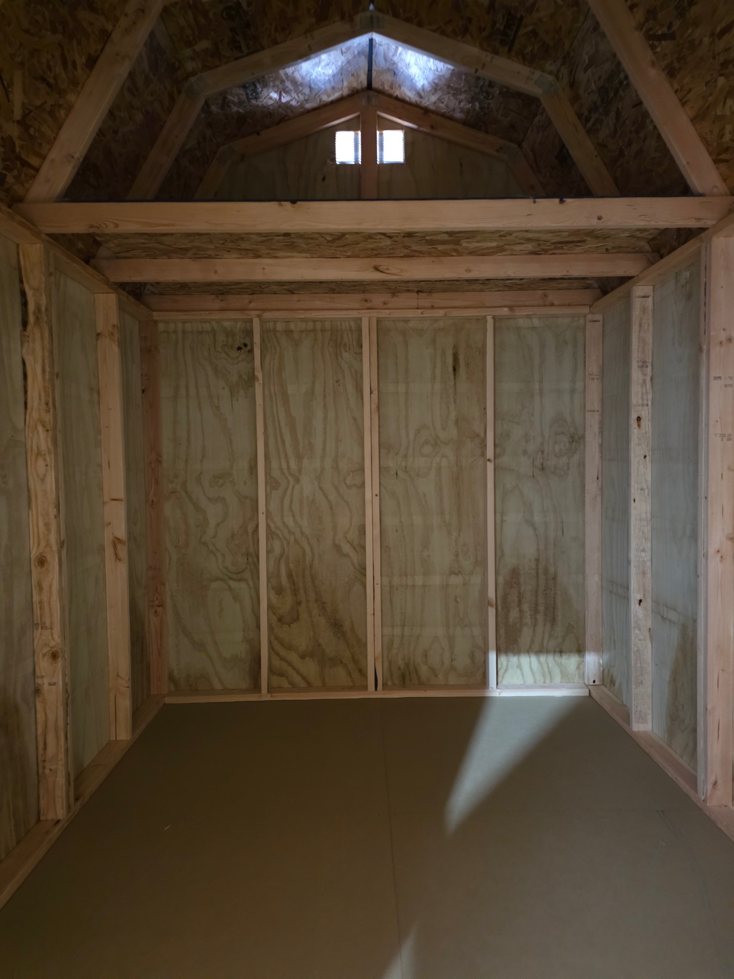 8x12 Lofted Barn photo 4