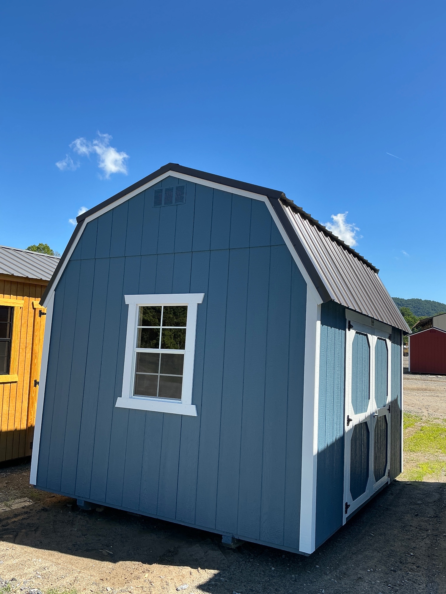 Lofted Barn - 10x12