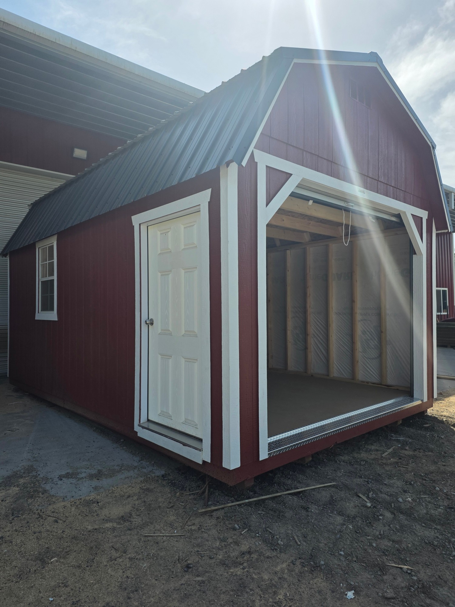 Lofted Barn 8' Garage - 12x18