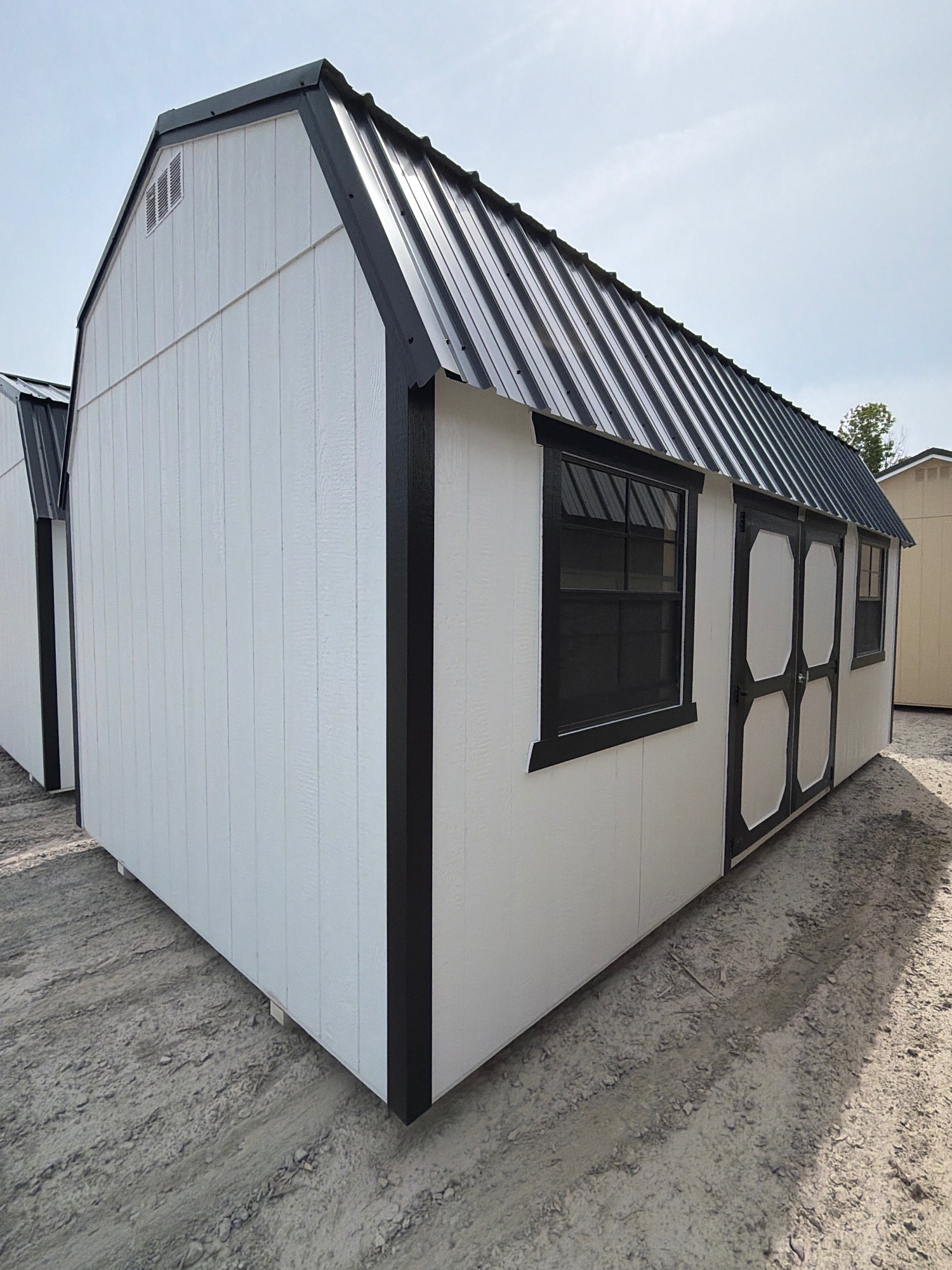 Lofted Barn - 10x20
