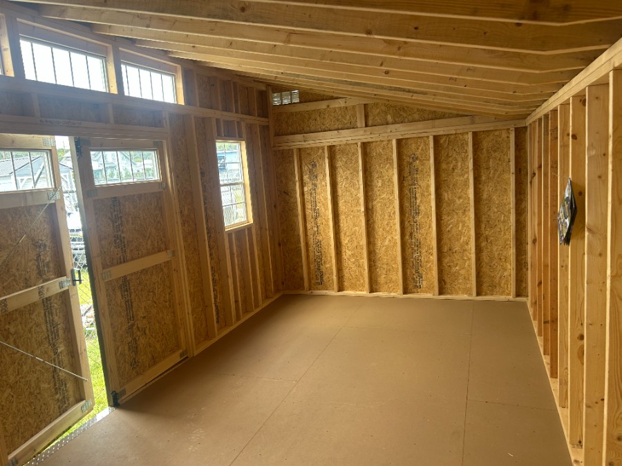 Studio - 10x20 image 2