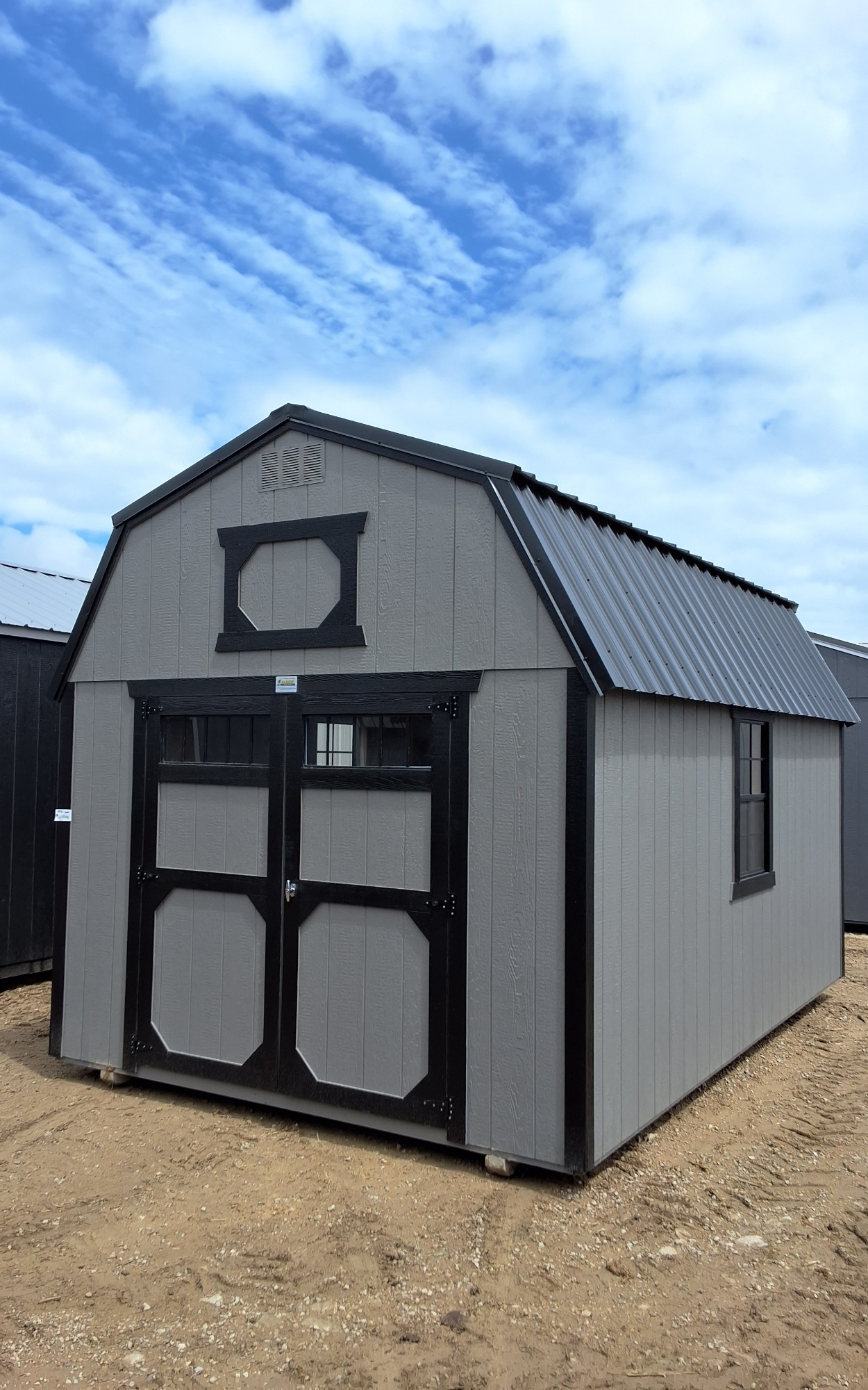 Lofted Barn - 10x16