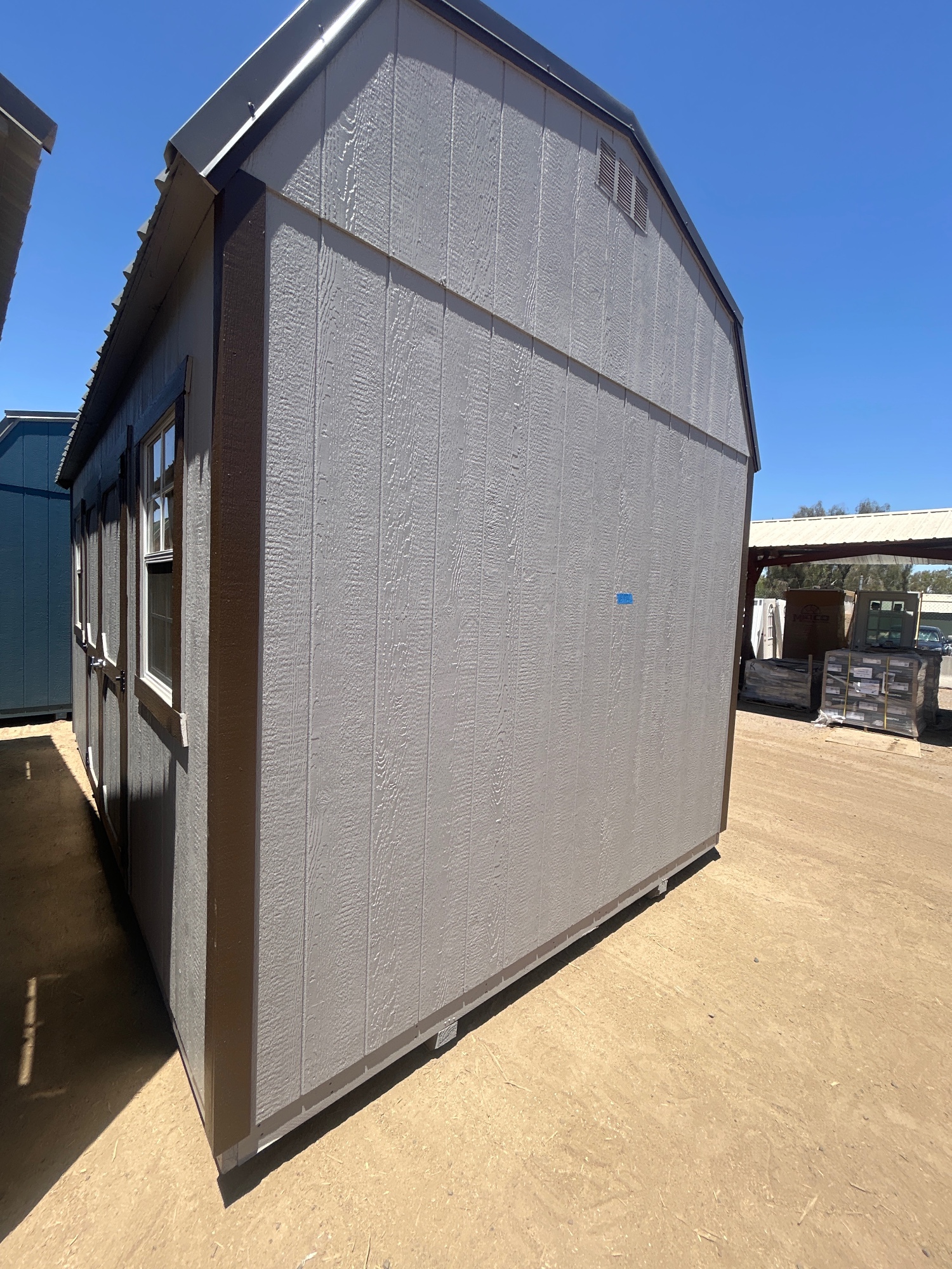 Lofted Barn - 10x16