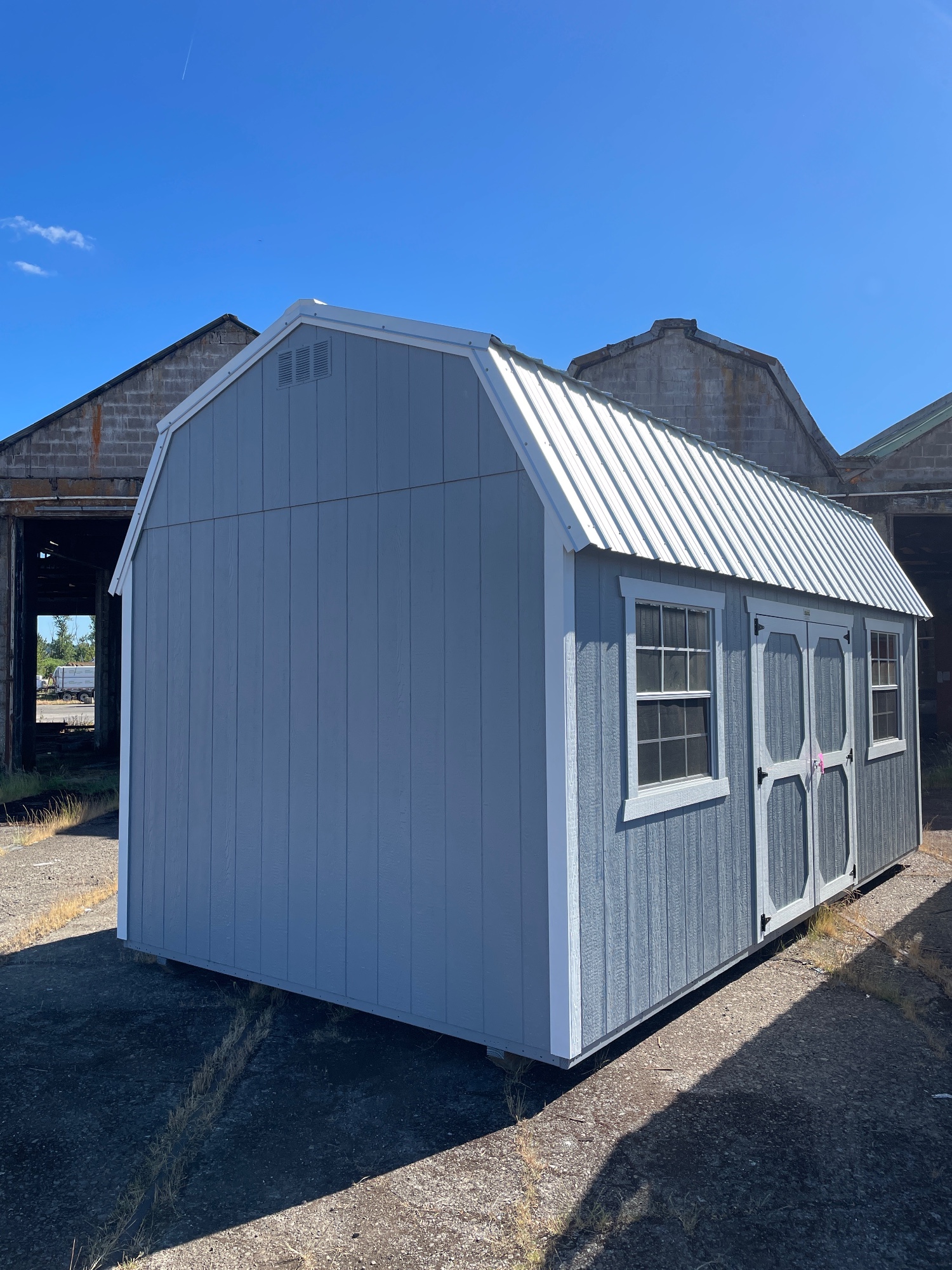 Lofted Barn - 10x20