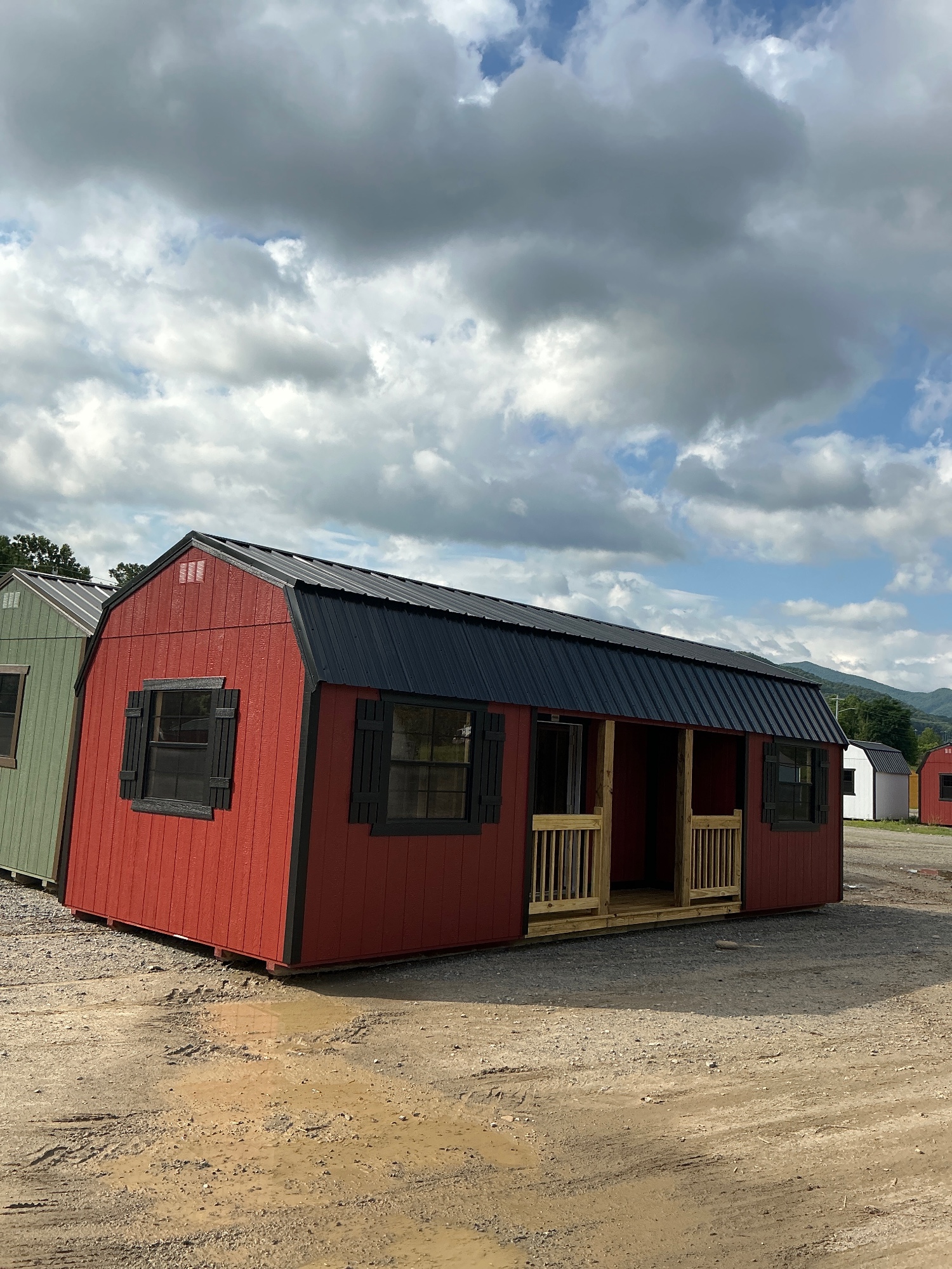 Lofted Barn Center Porch - 12x28