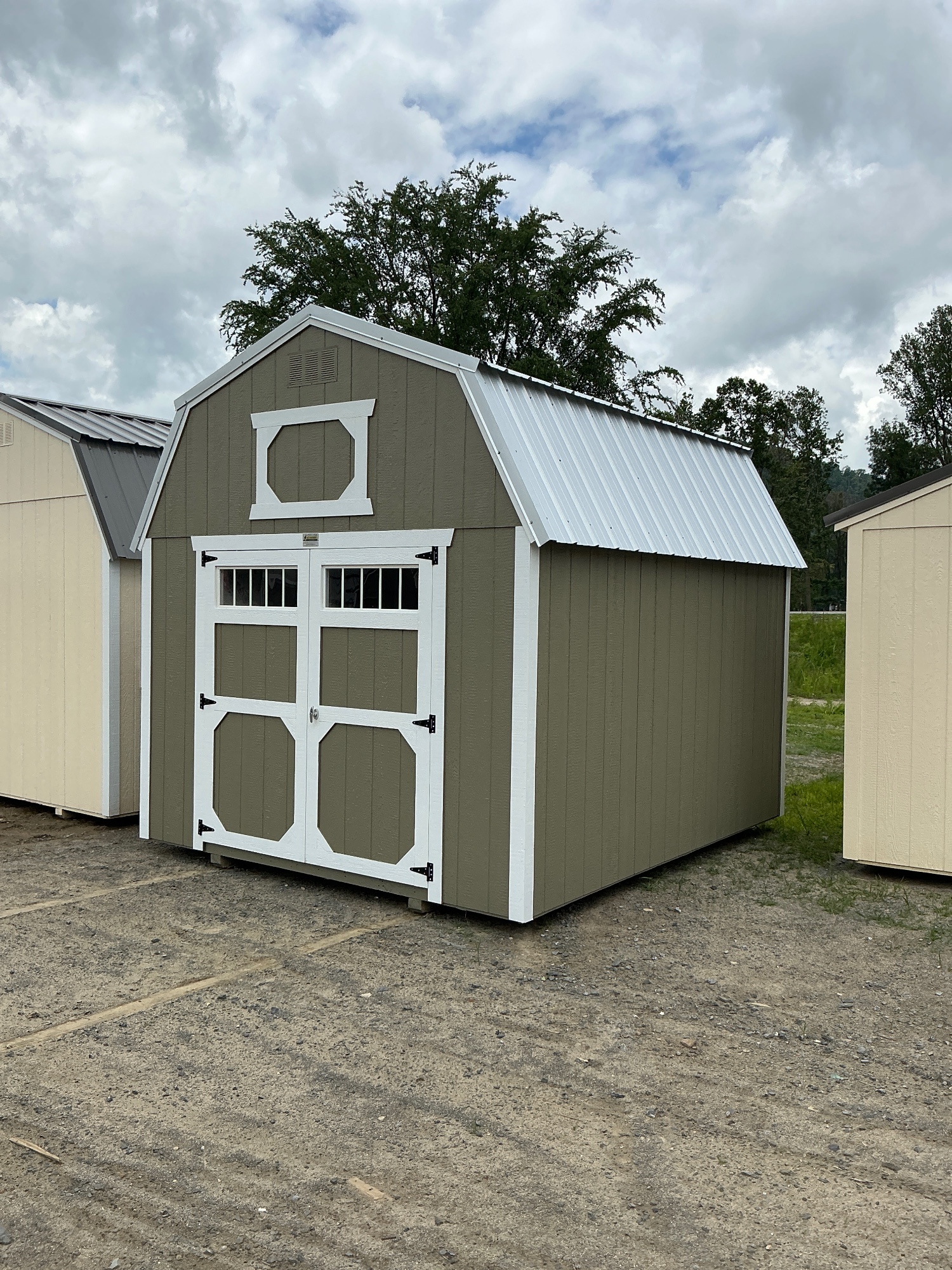 Lofted Barn - 10x12