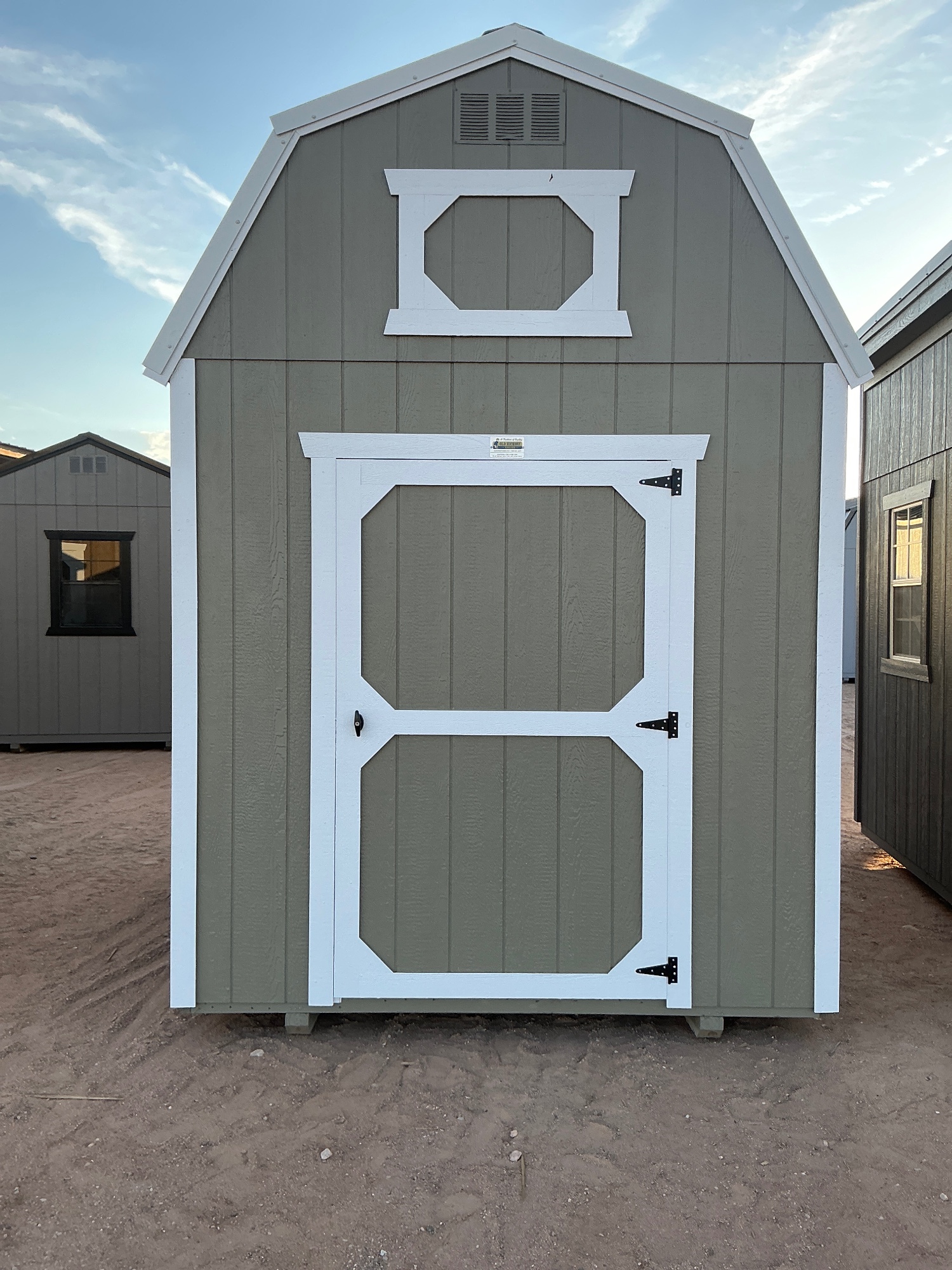 Lofted Barn - 8x10