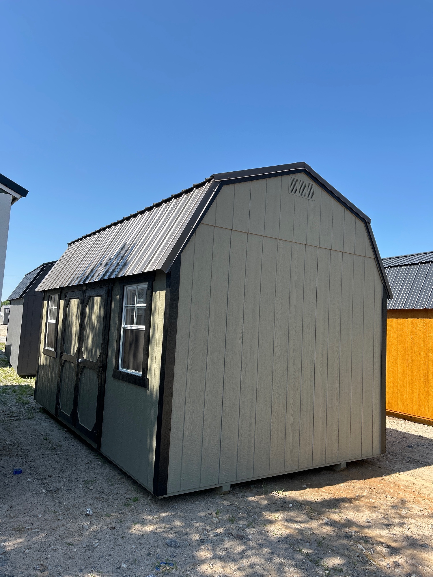 Lofted Barn - 10x16