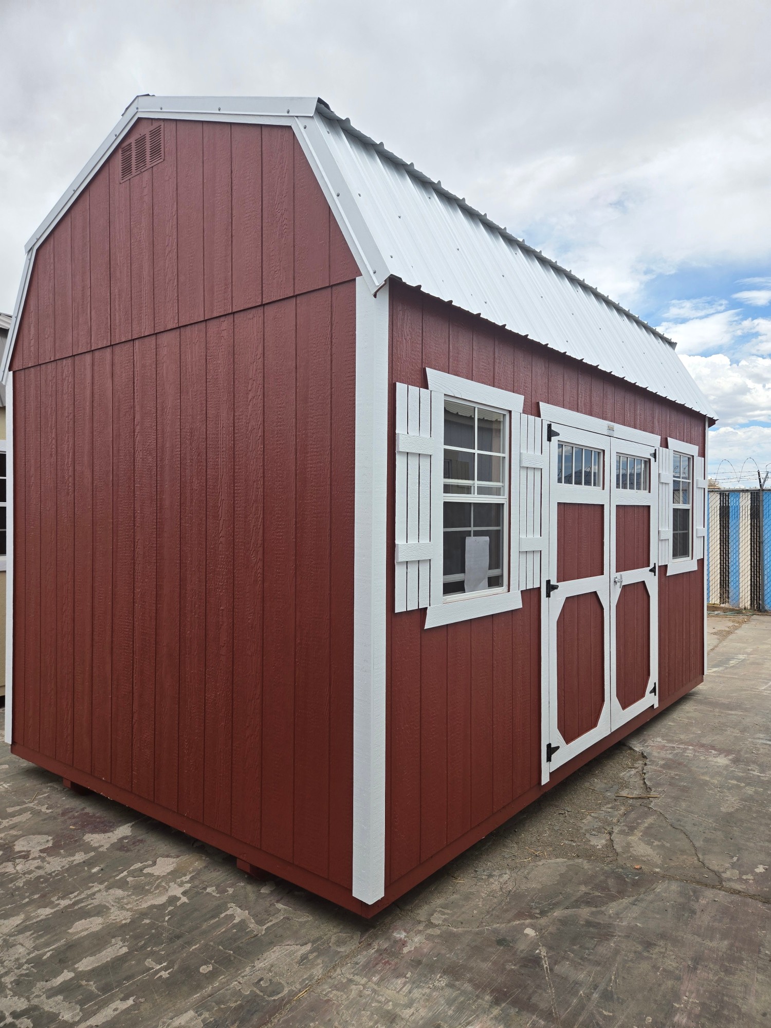 Lofted Barn - 10x16