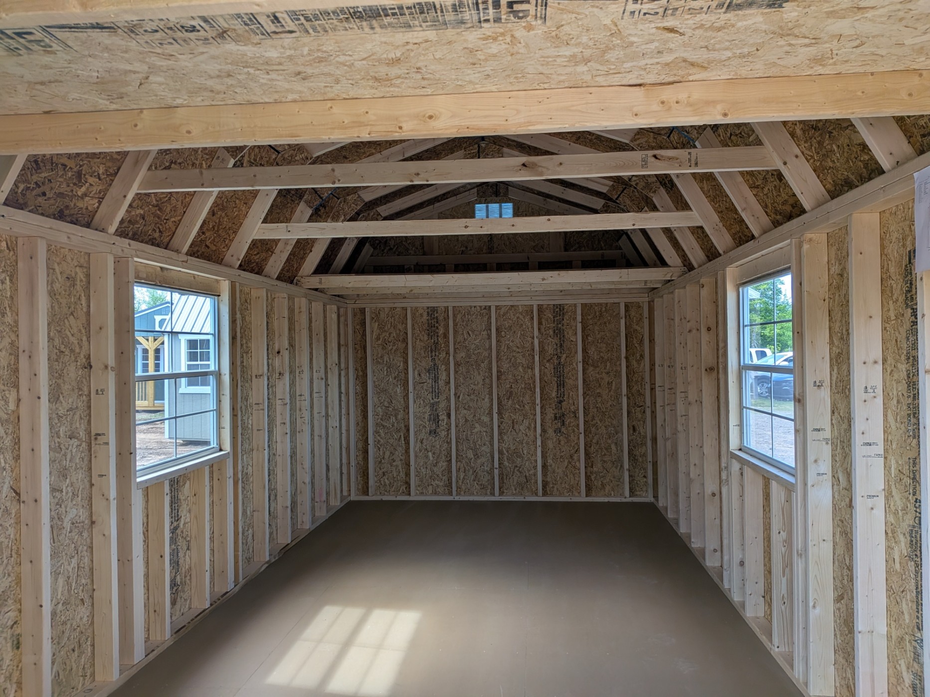 Lofted Barn - 10x20