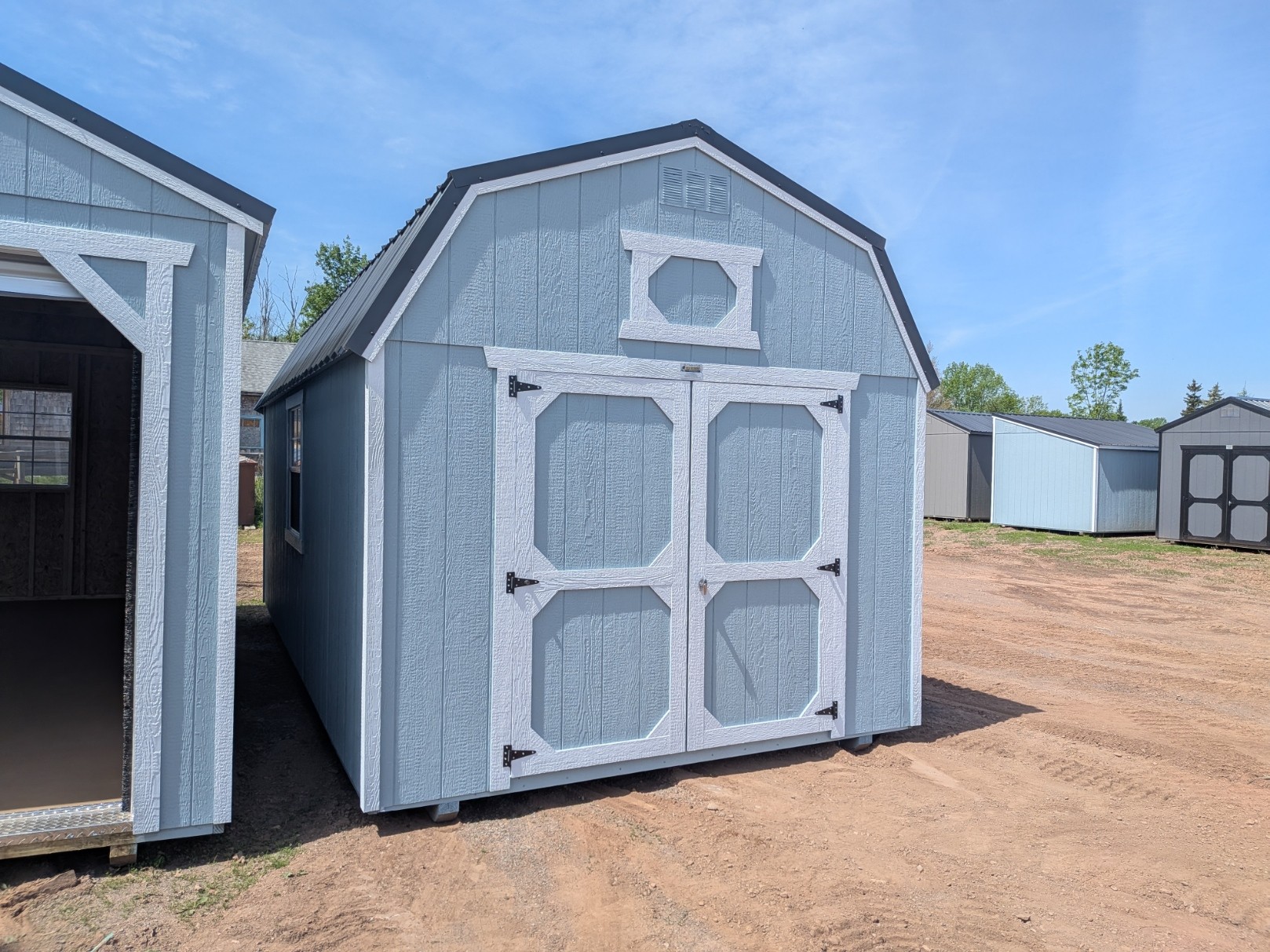 Lofted Barn - 10x20