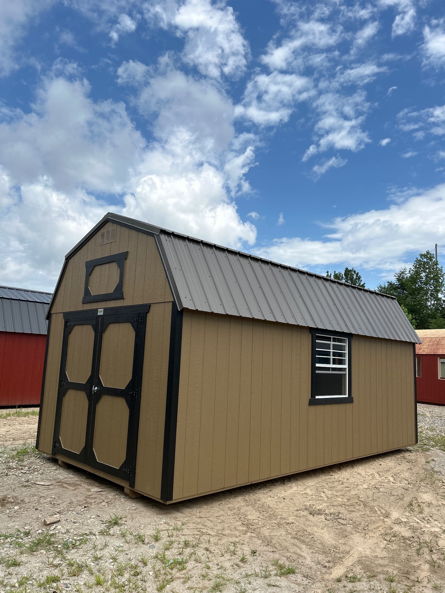 Lofted Barn - 10x20
