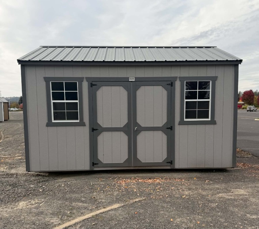 Utility - 10x16 2 Windows!