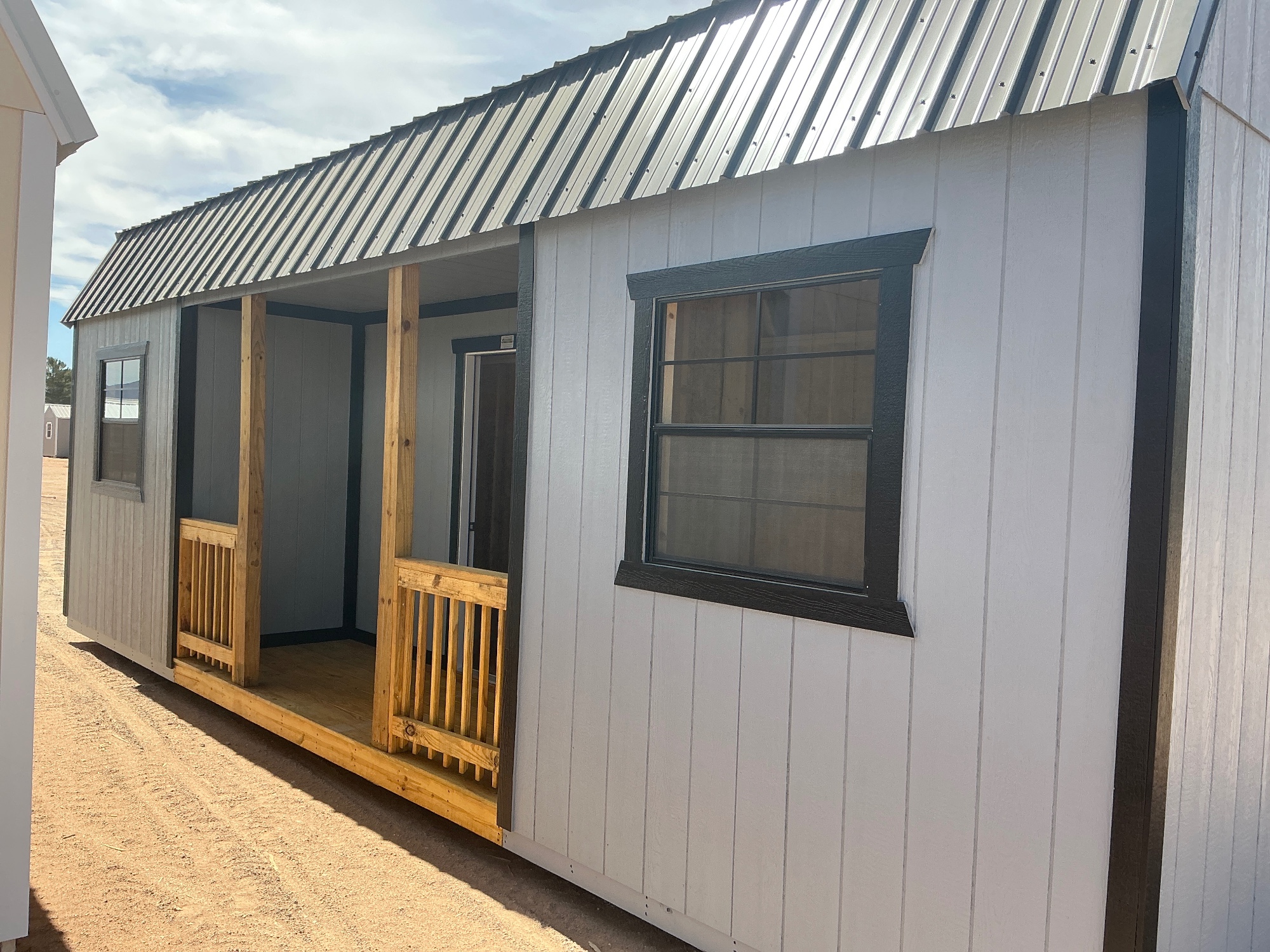 Lofted Barn Center Porch - 12x28