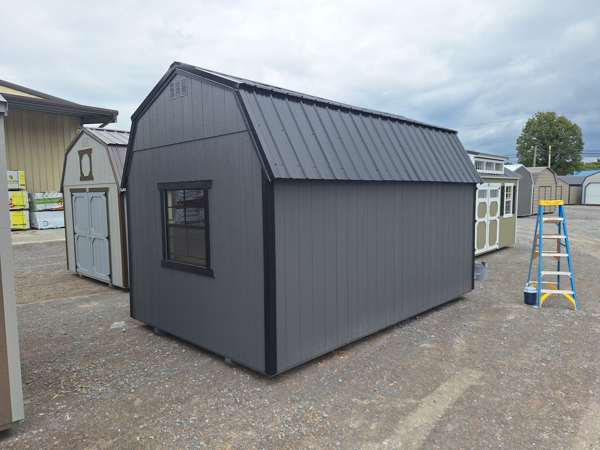 Lofted Barn - 10x16 image 3