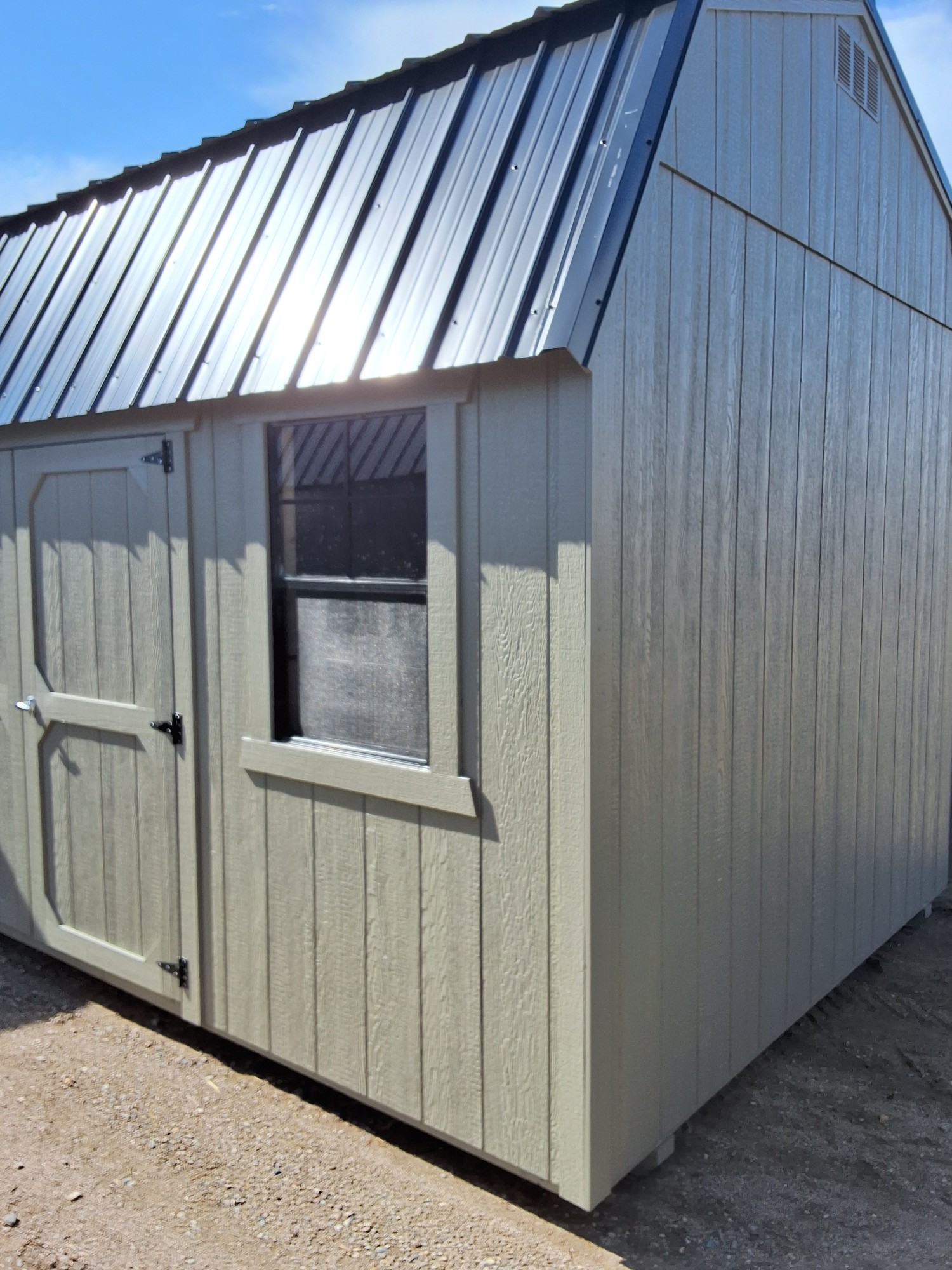 Lofted Barn - 10x16