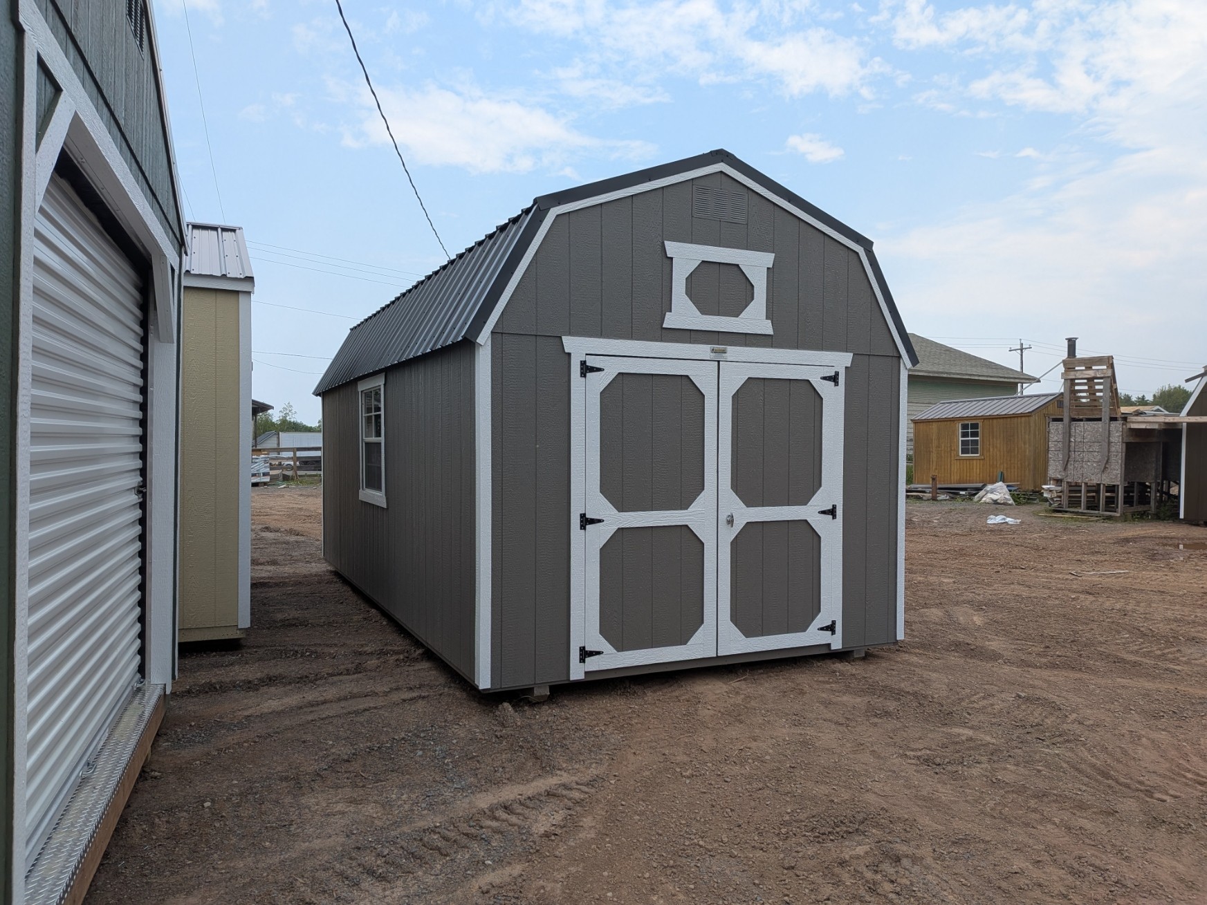 Lofted Barn - 10x20