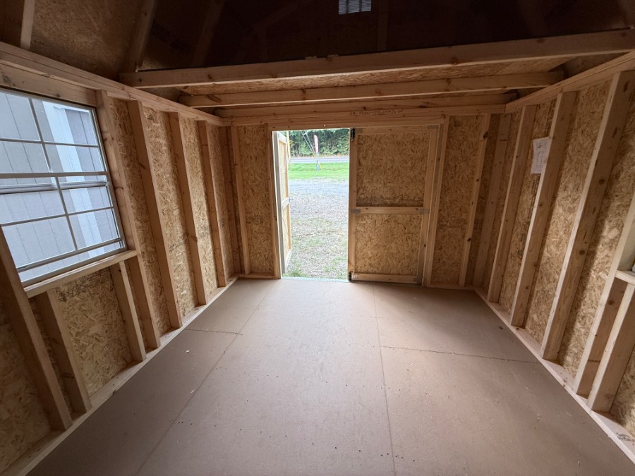 Lofted Barn - 10x12 image 6