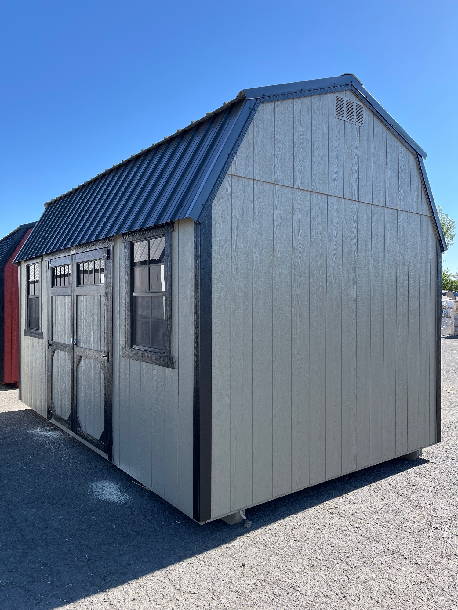 Lofted Barn - 10x16