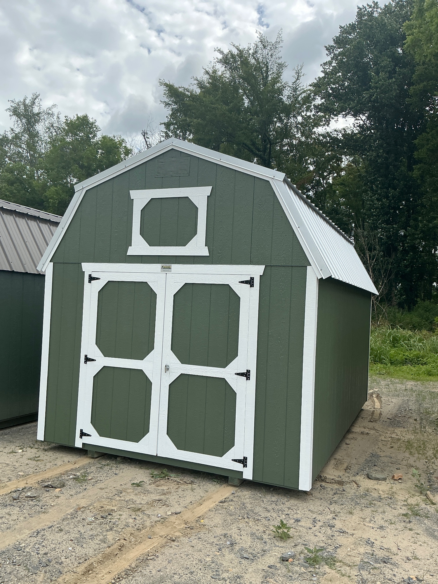Lofted Barn - 10x16
