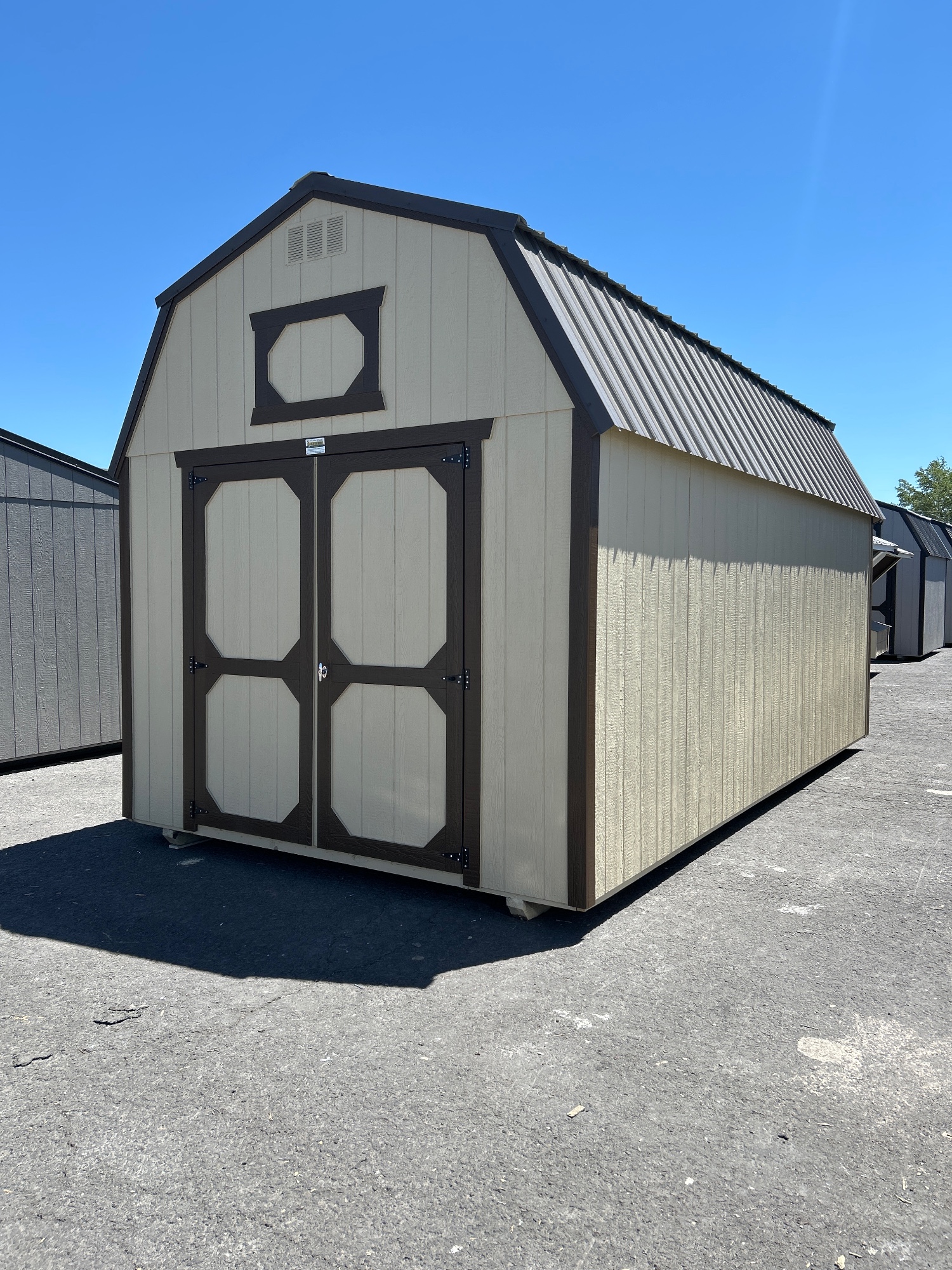Lofted Barn - 10x20