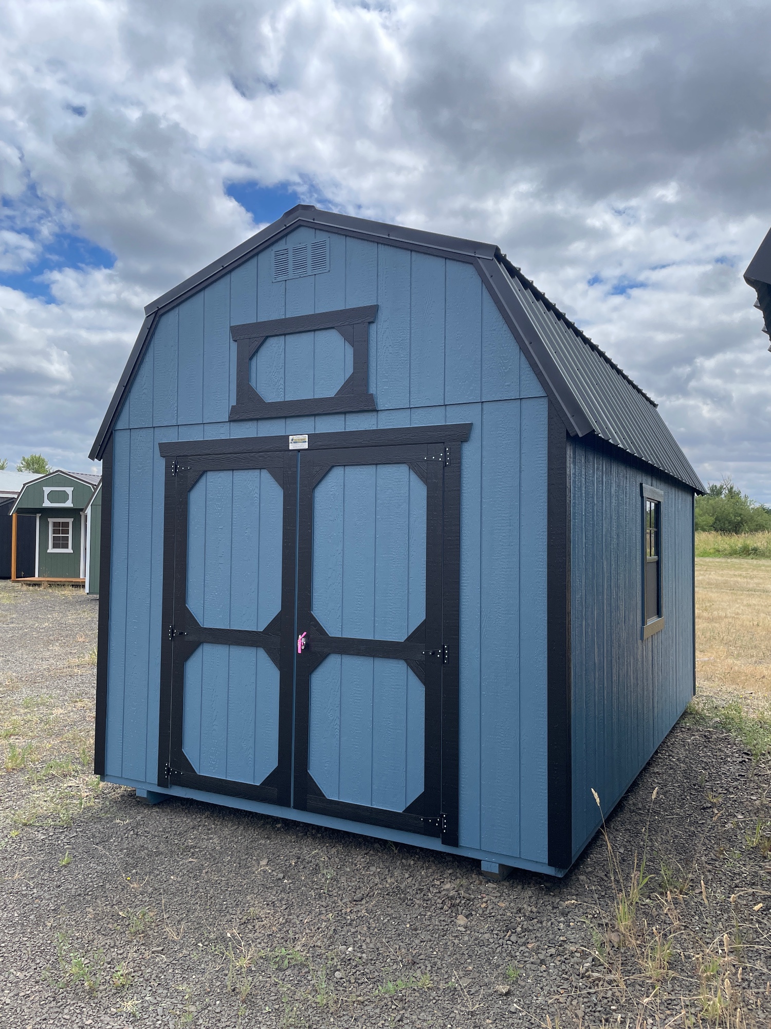 Lofted Barn - 10x16