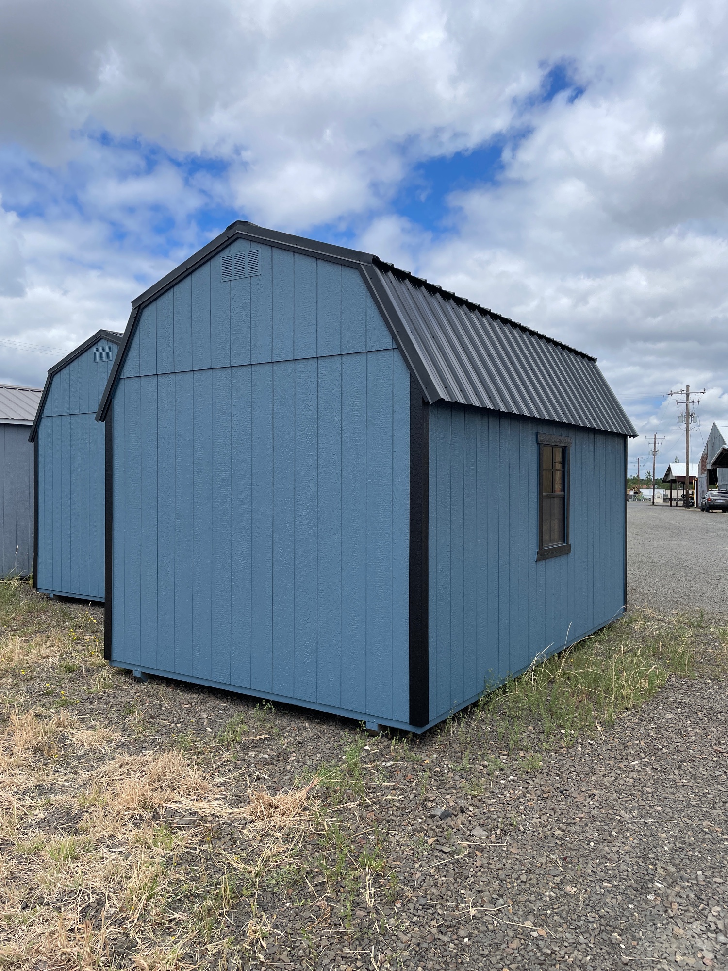 Lofted Barn - 10x16