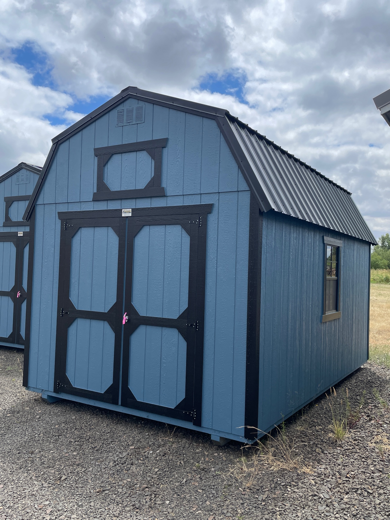 Lofted Barn - 10x16