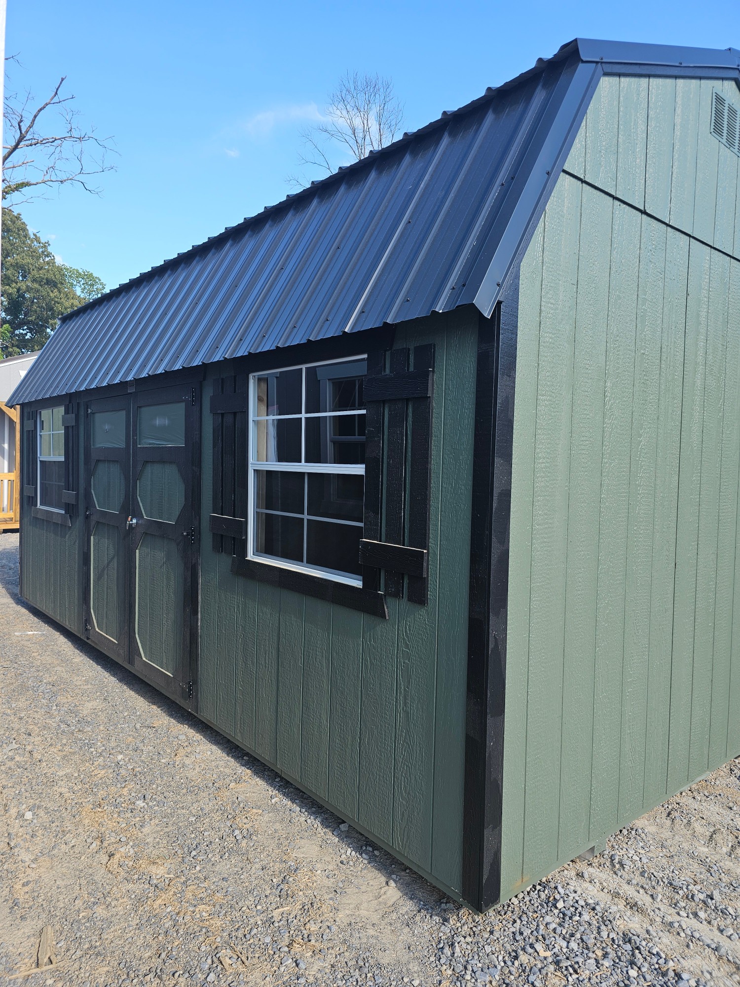 Lofted Barn - 10x20