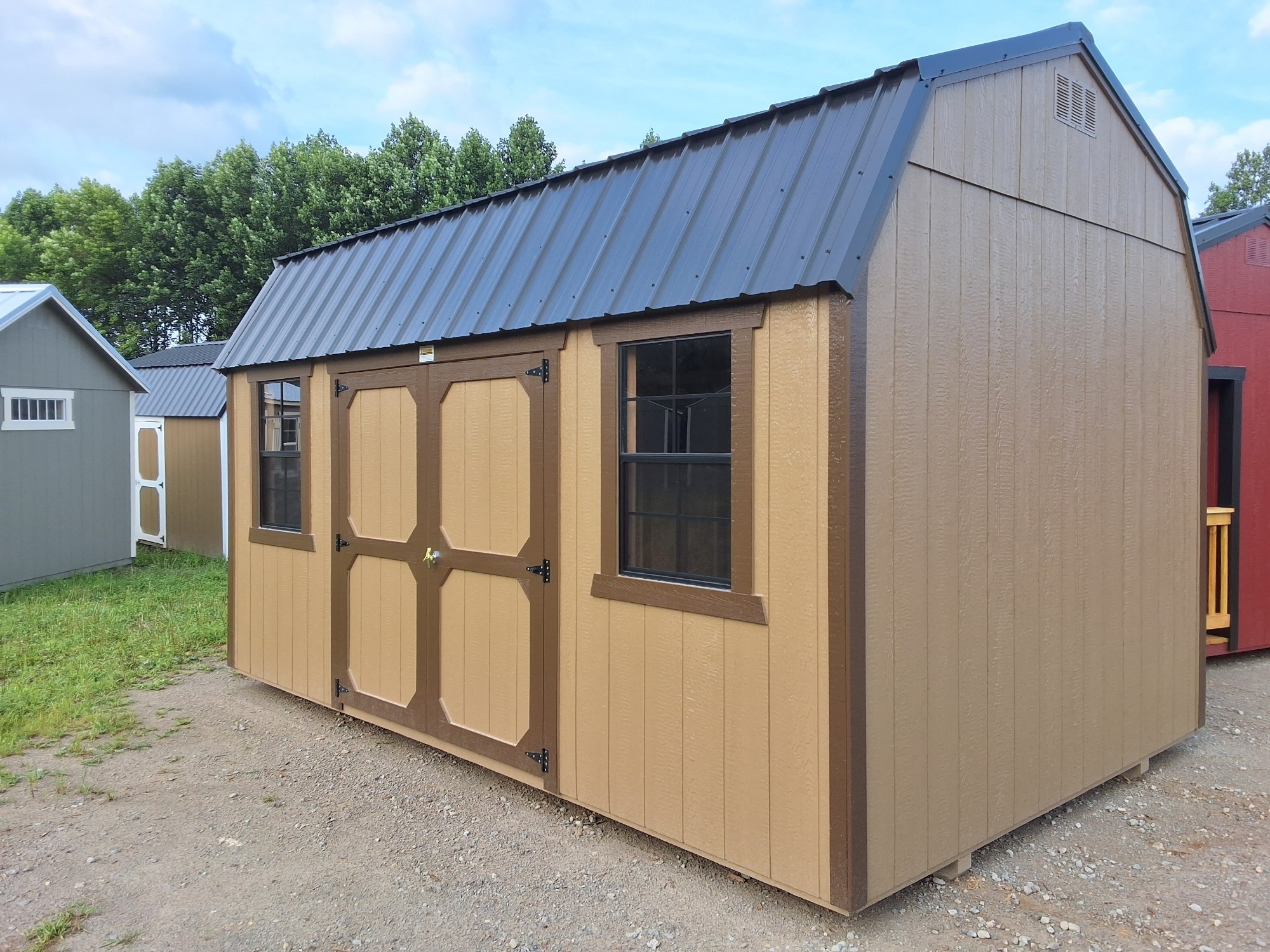 Lofted Barn - 10x16