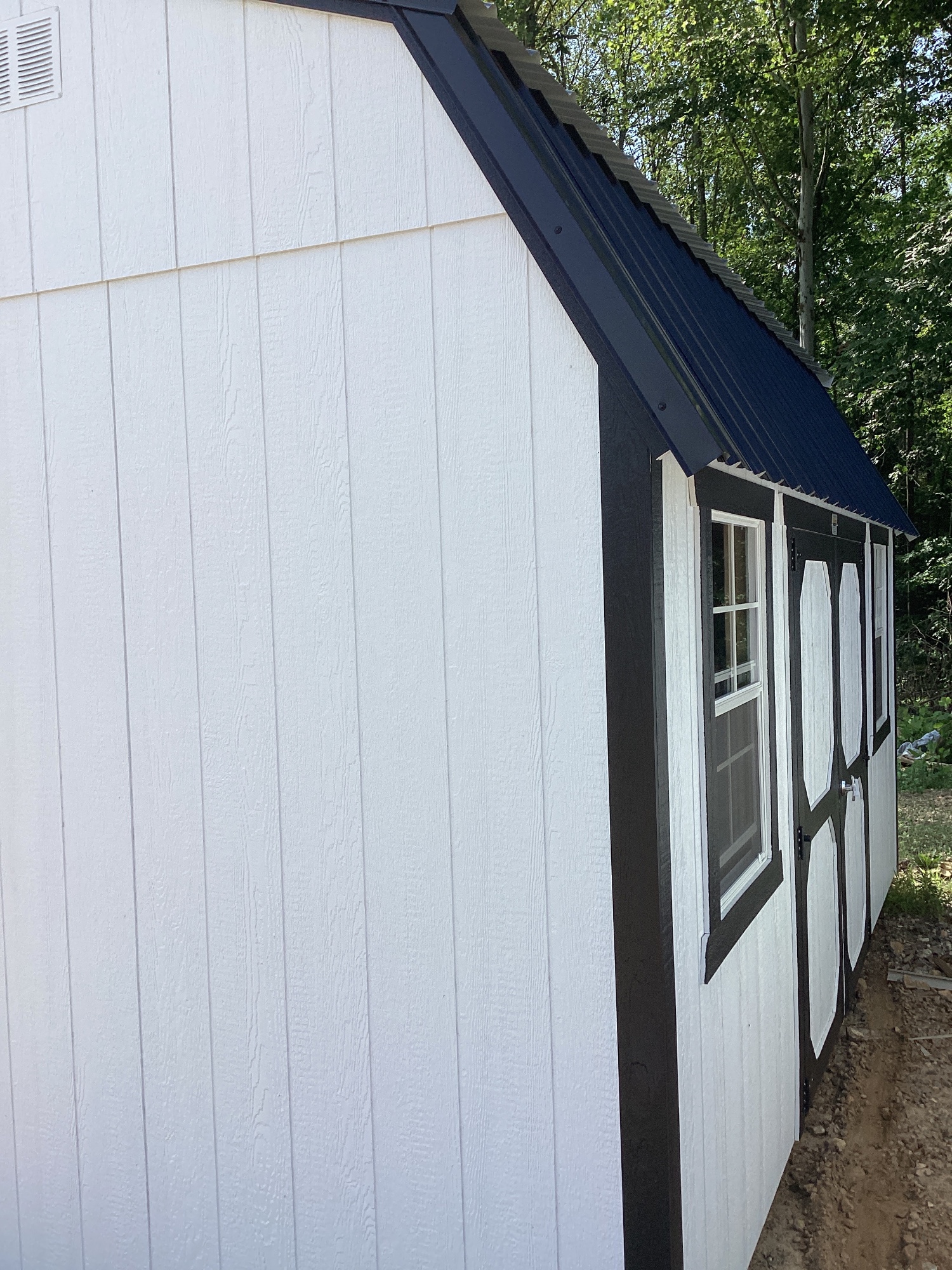 Lofted Barn - 10x16