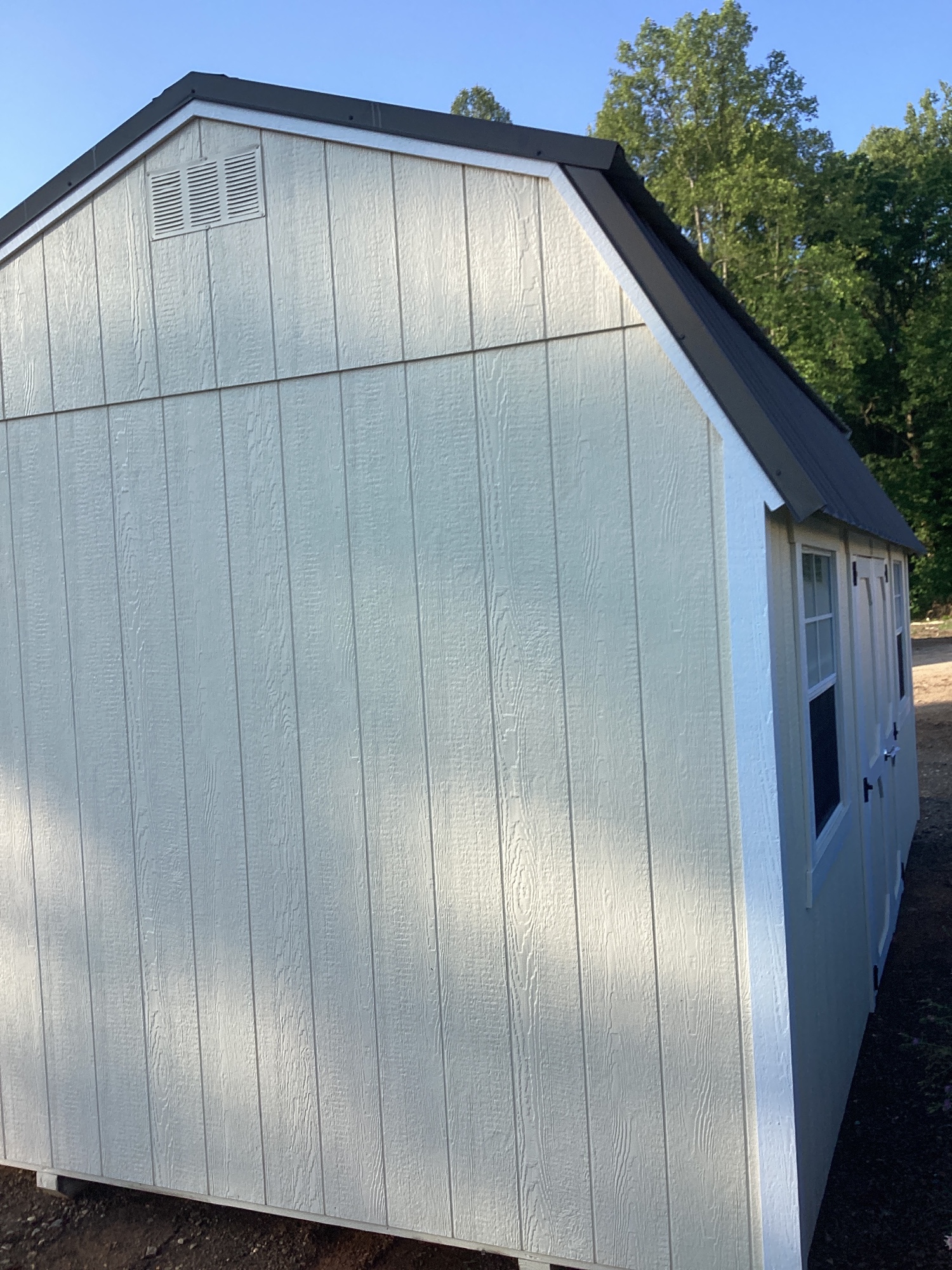 Lofted Barn - 10x20