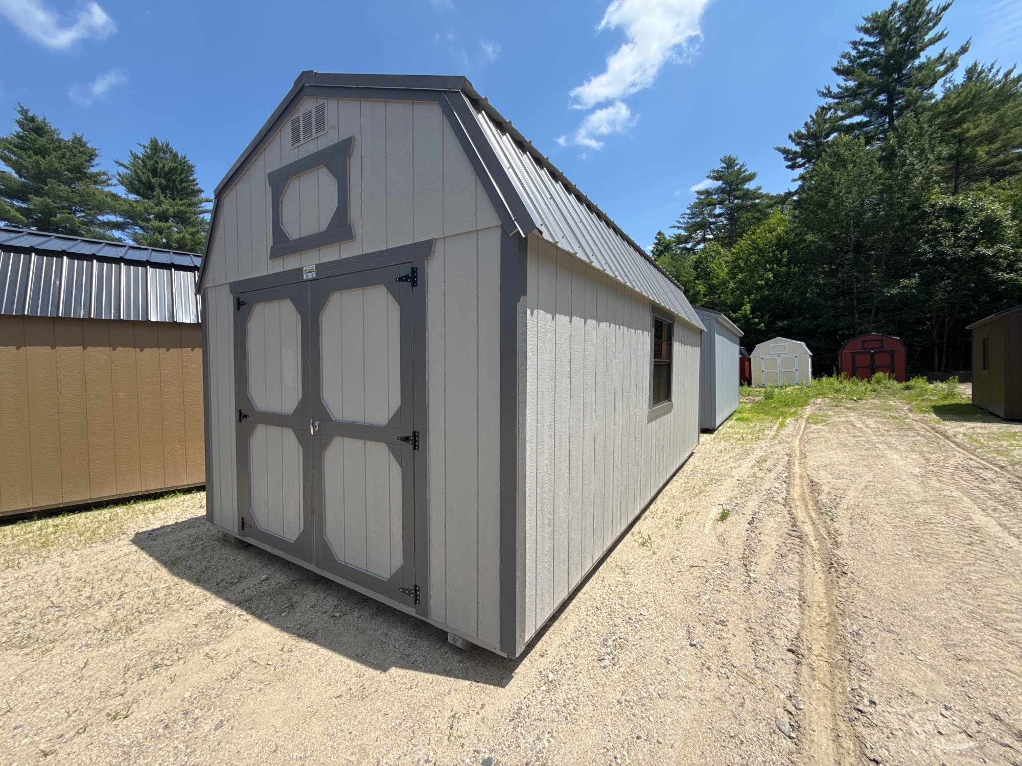 Lofted Barn - 10x20
