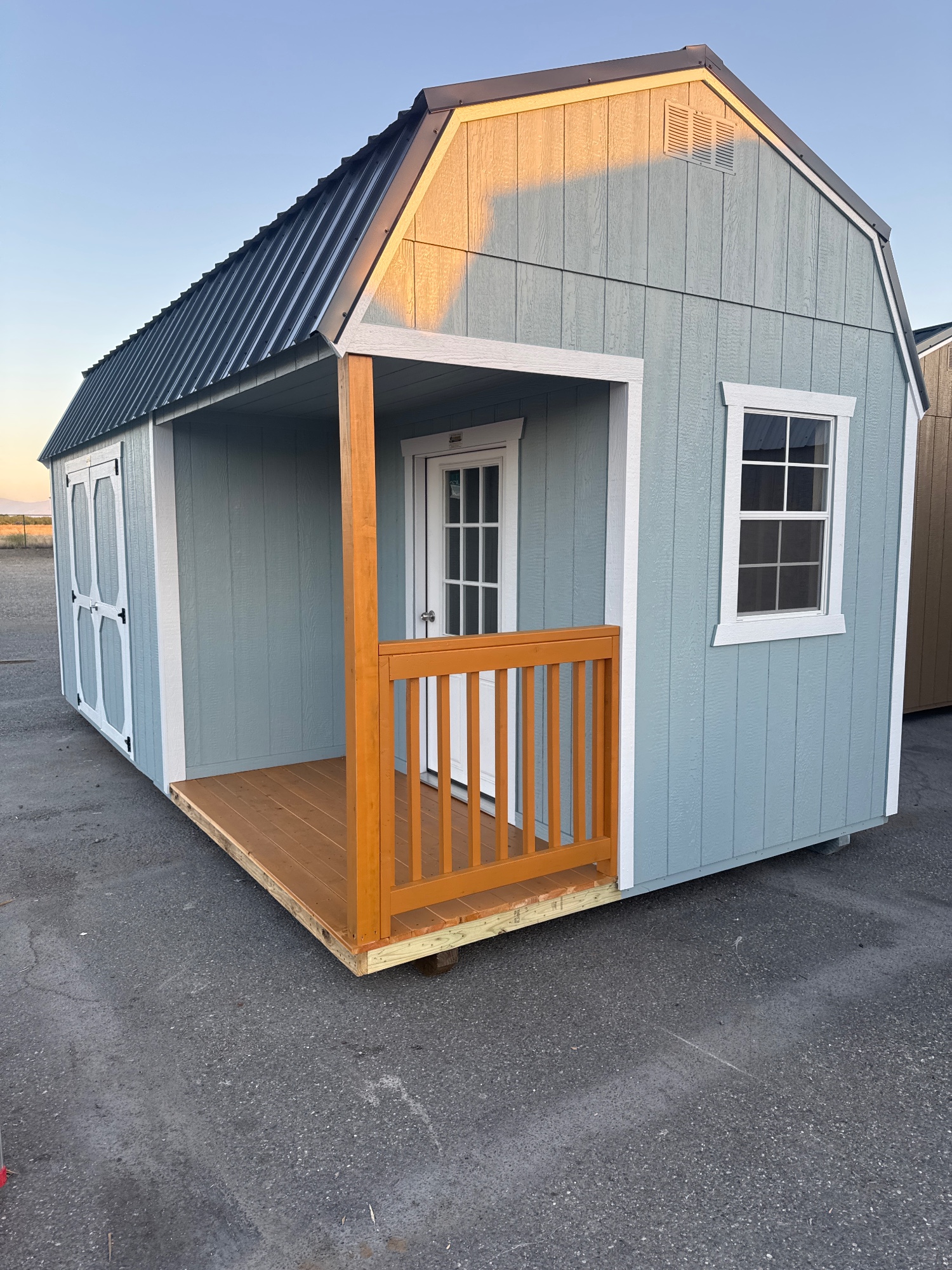 Lofted Barn Side Porch - 10x20