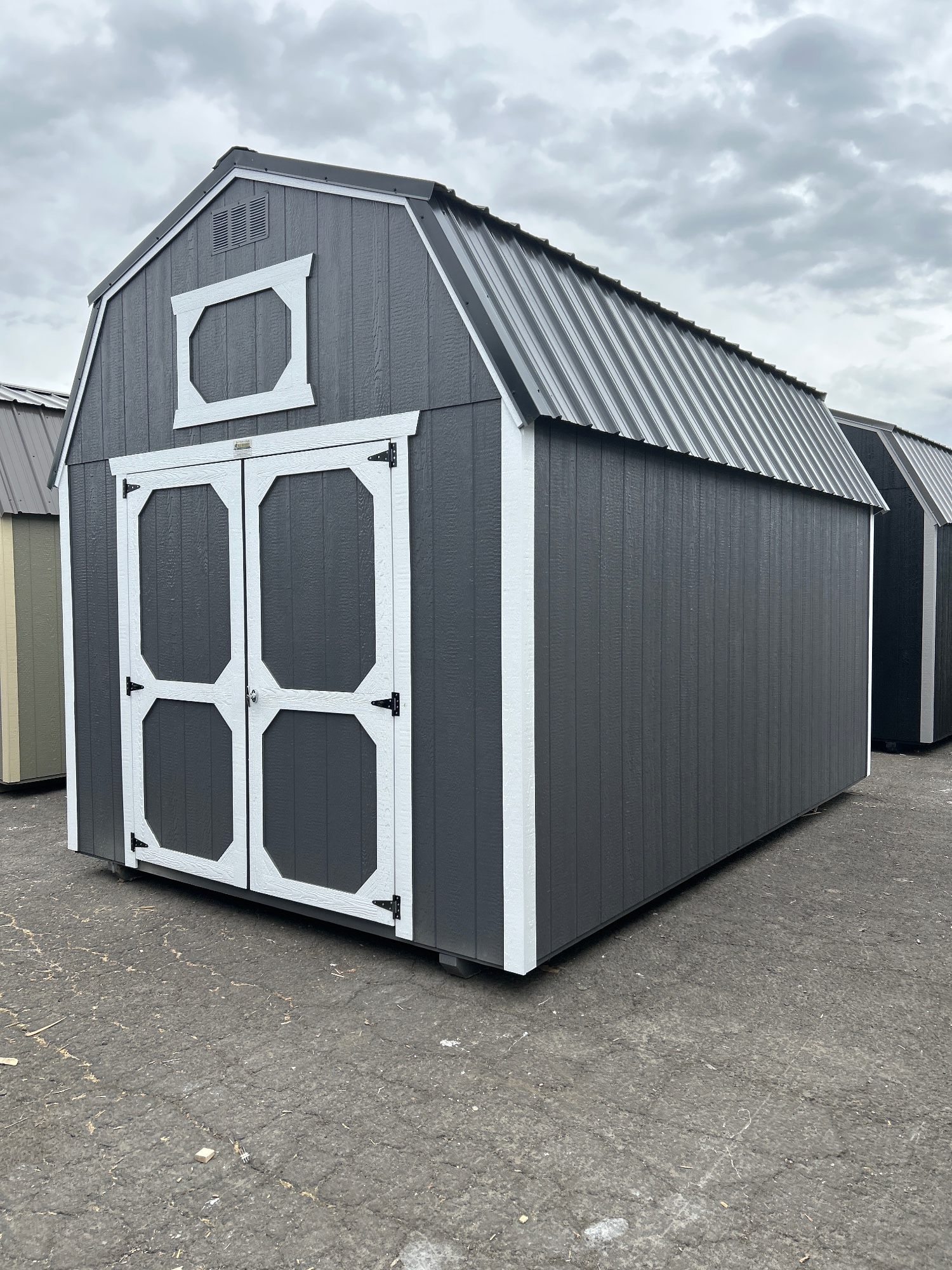 Lofted Barn - 10x16