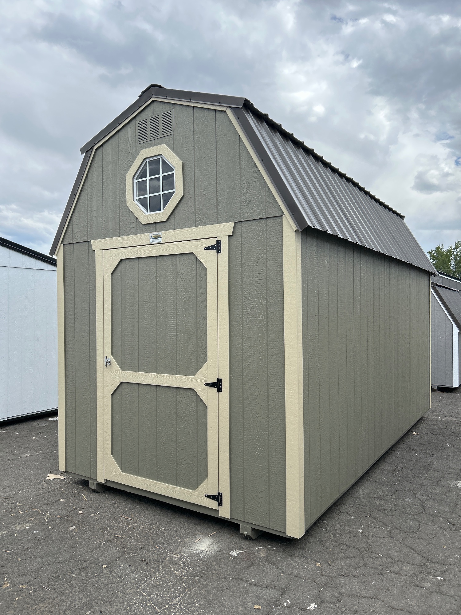 Lofted Barn - 8x16