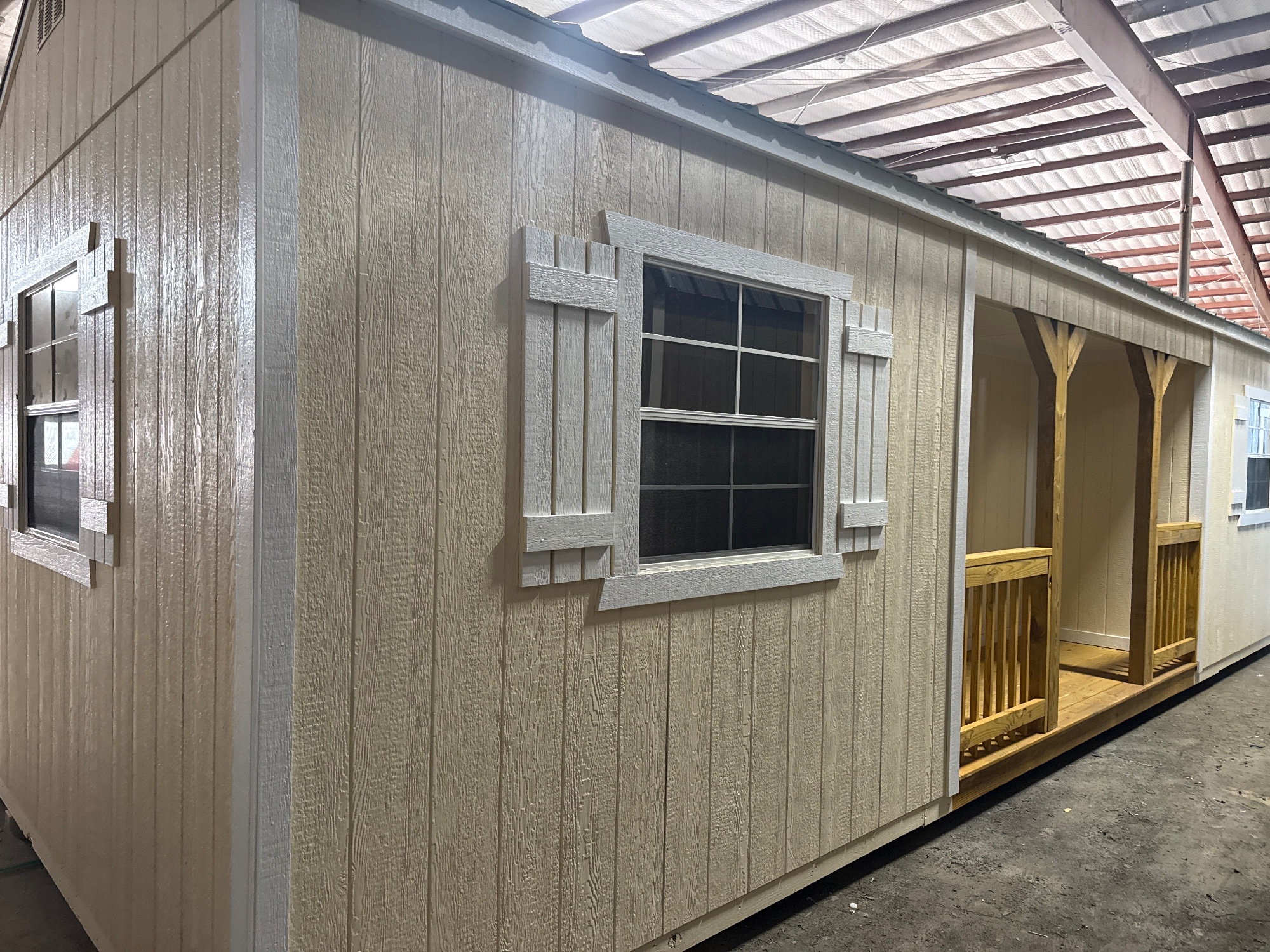 Utility Center Porch - 12x32