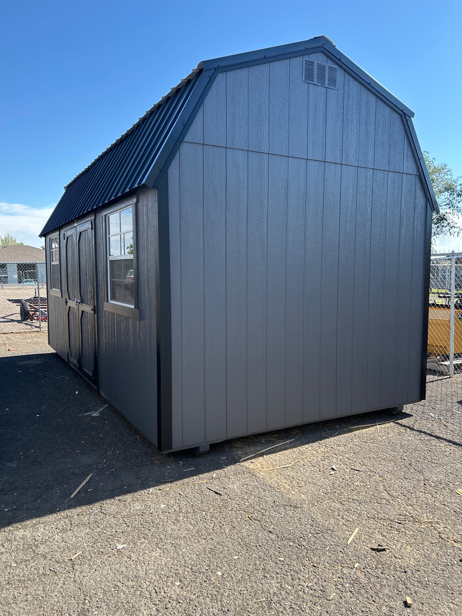 Lofted Barn - 10x20