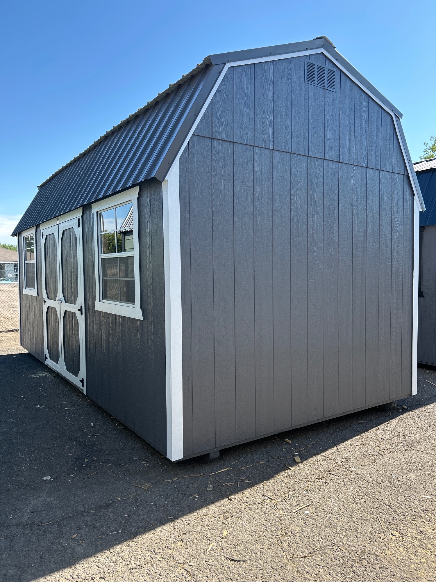 Lofted Barn - 10x20